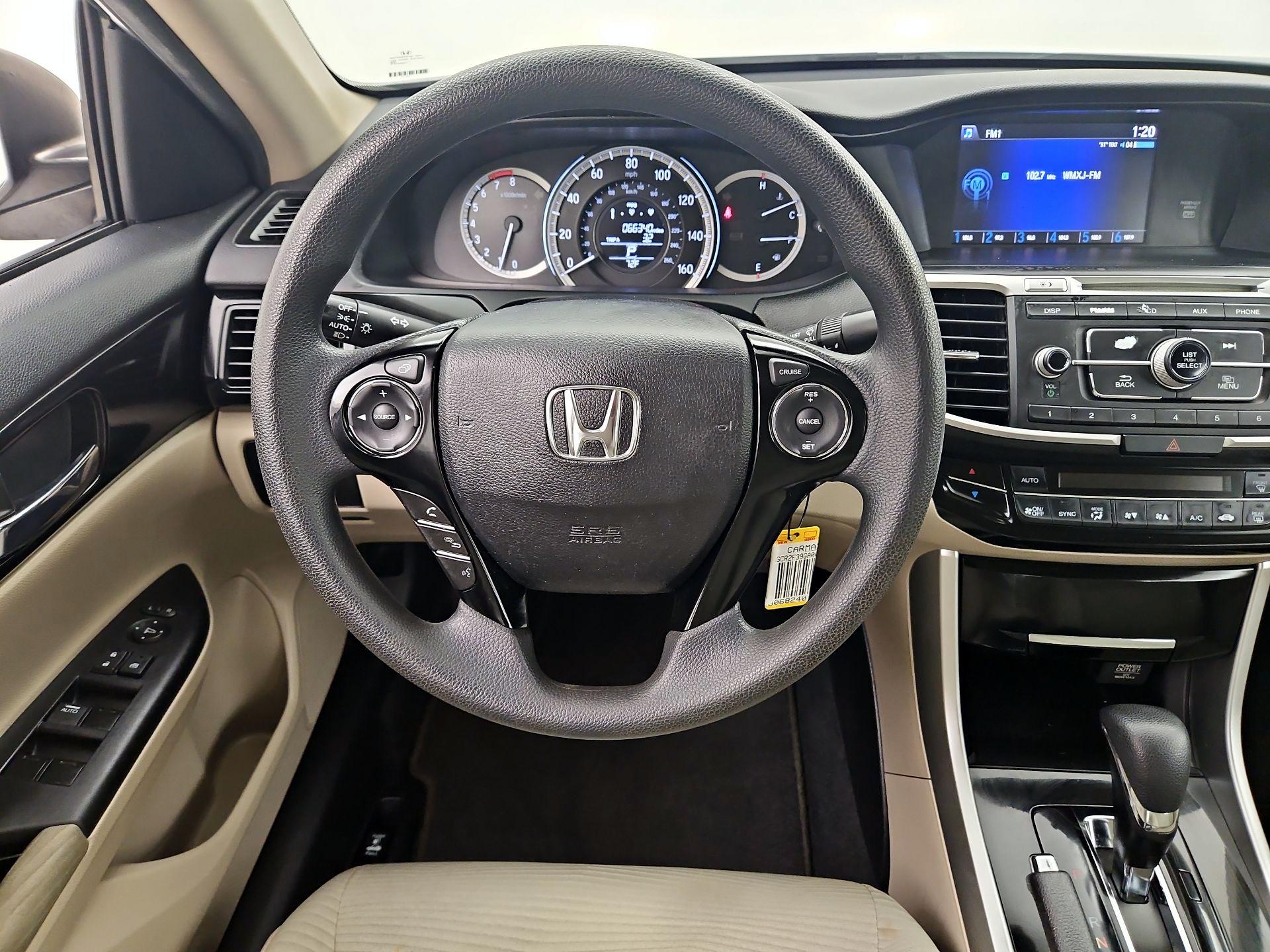 Thumbnail: 2016 Honda Accord - 10