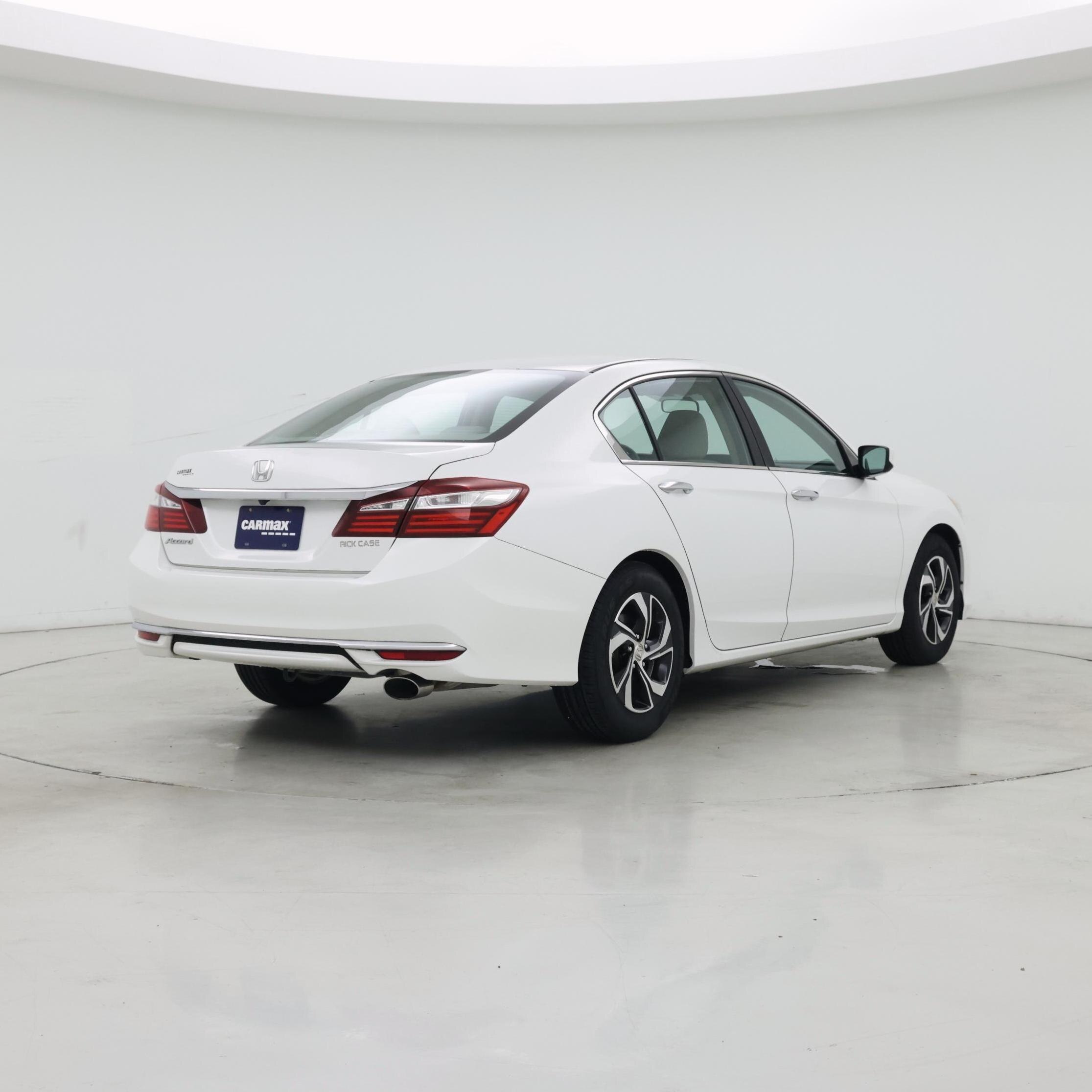 Thumbnail: 2016 Honda Accord - 8
