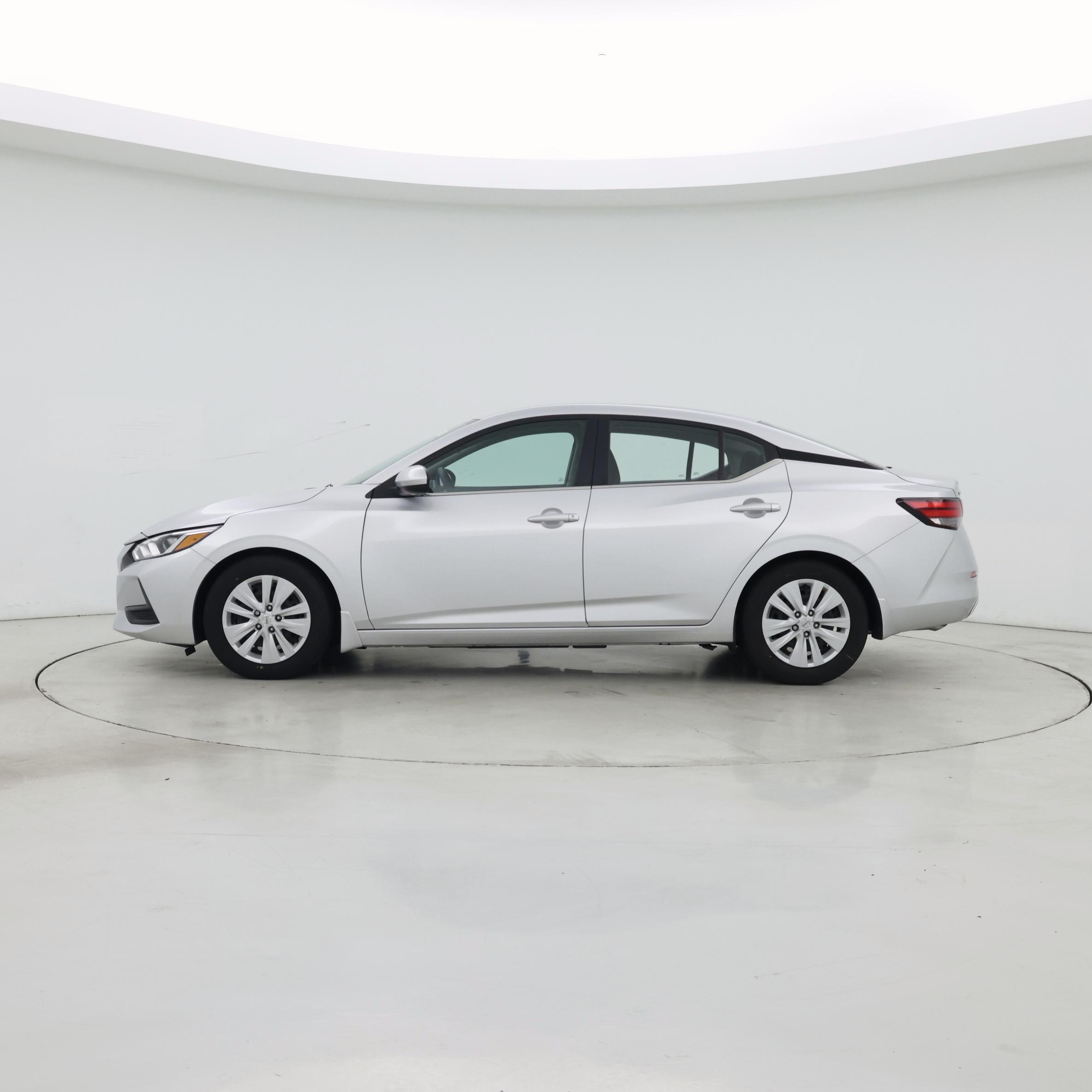 Thumbnail: 2022 Nissan Sentra - 3