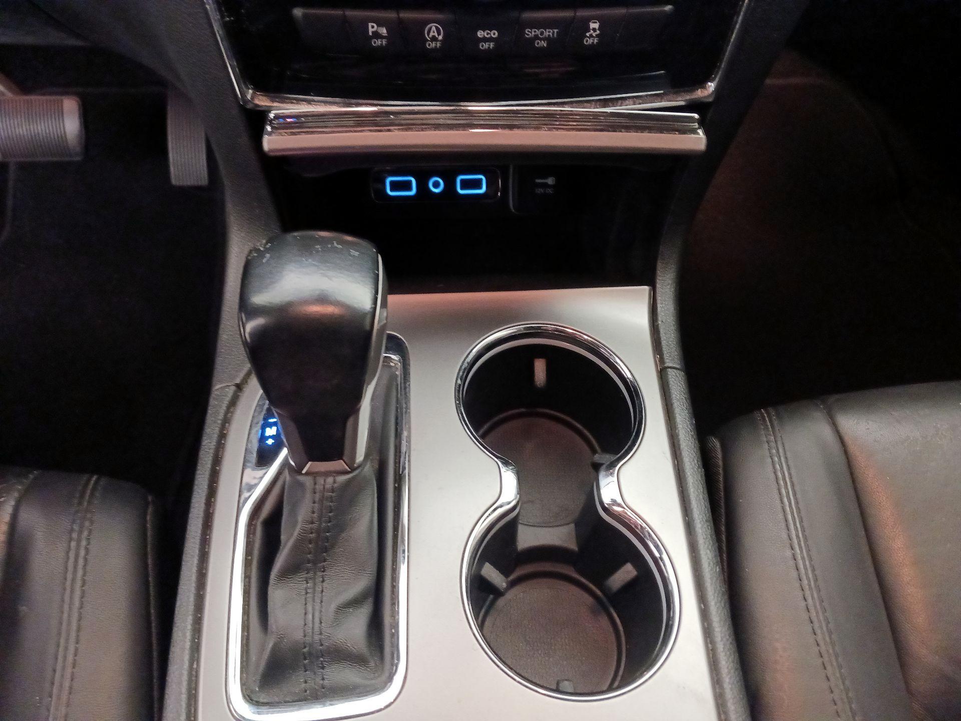 Thumbnail: 2020 Jeep Grand Cherokee - 18