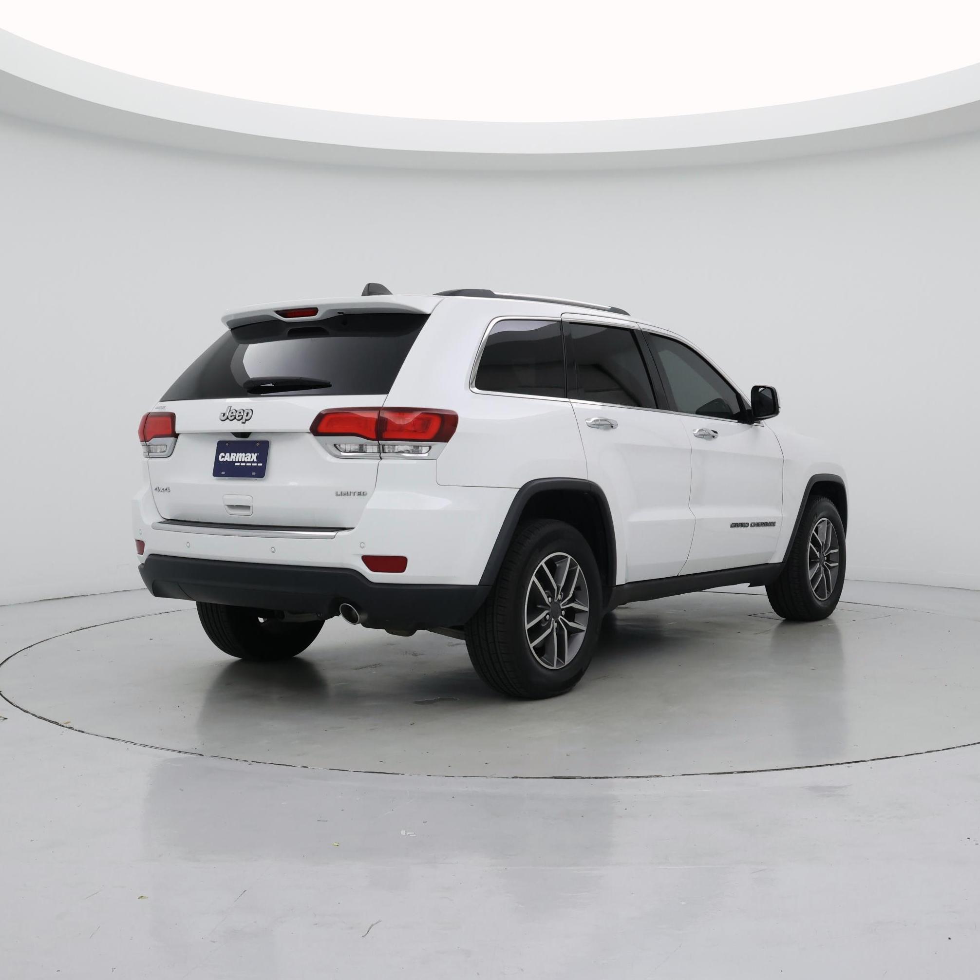 Thumbnail: 2020 Jeep Grand Cherokee - 8