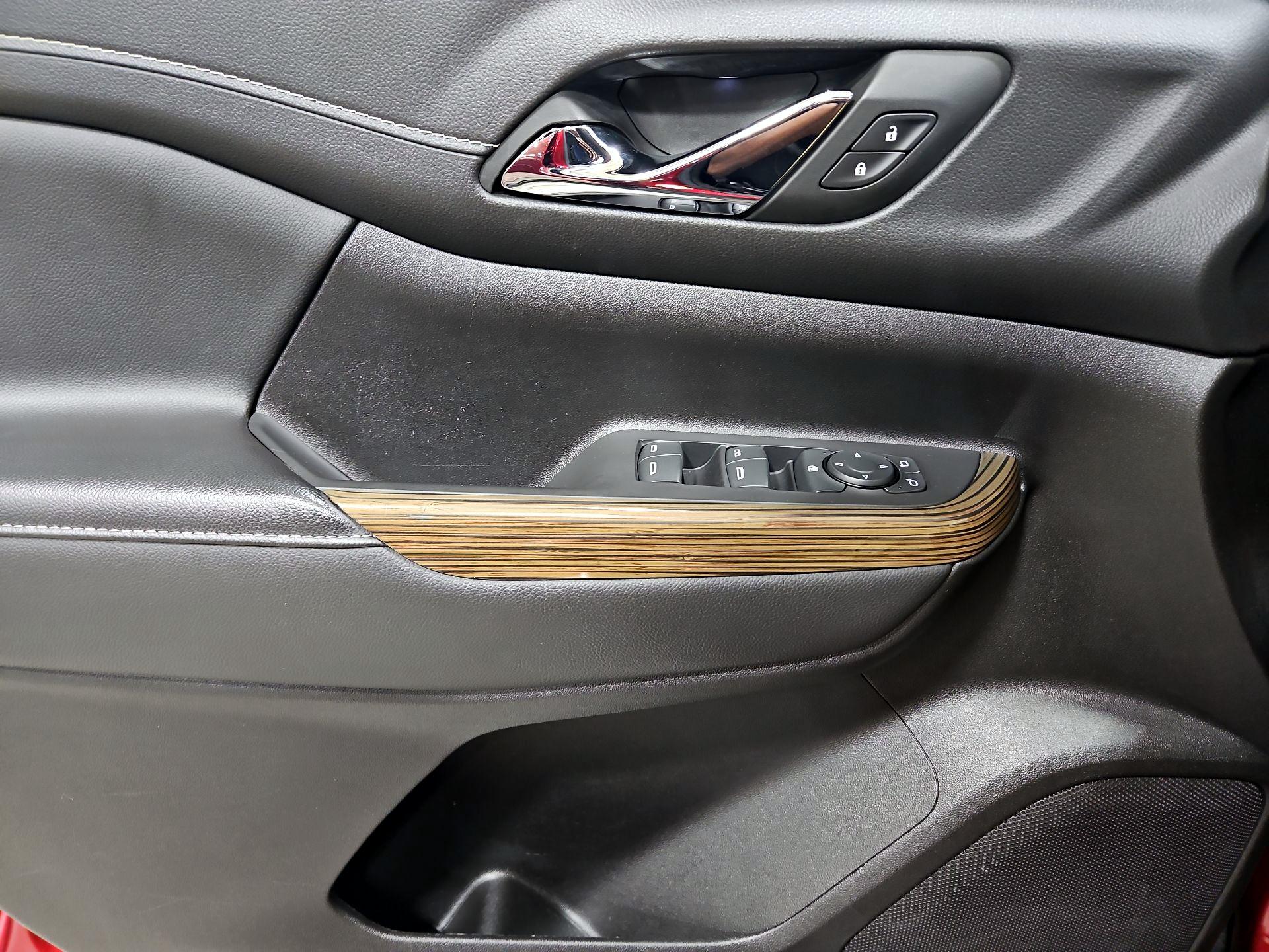 Thumbnail: 2023 GMC Acadia - 12