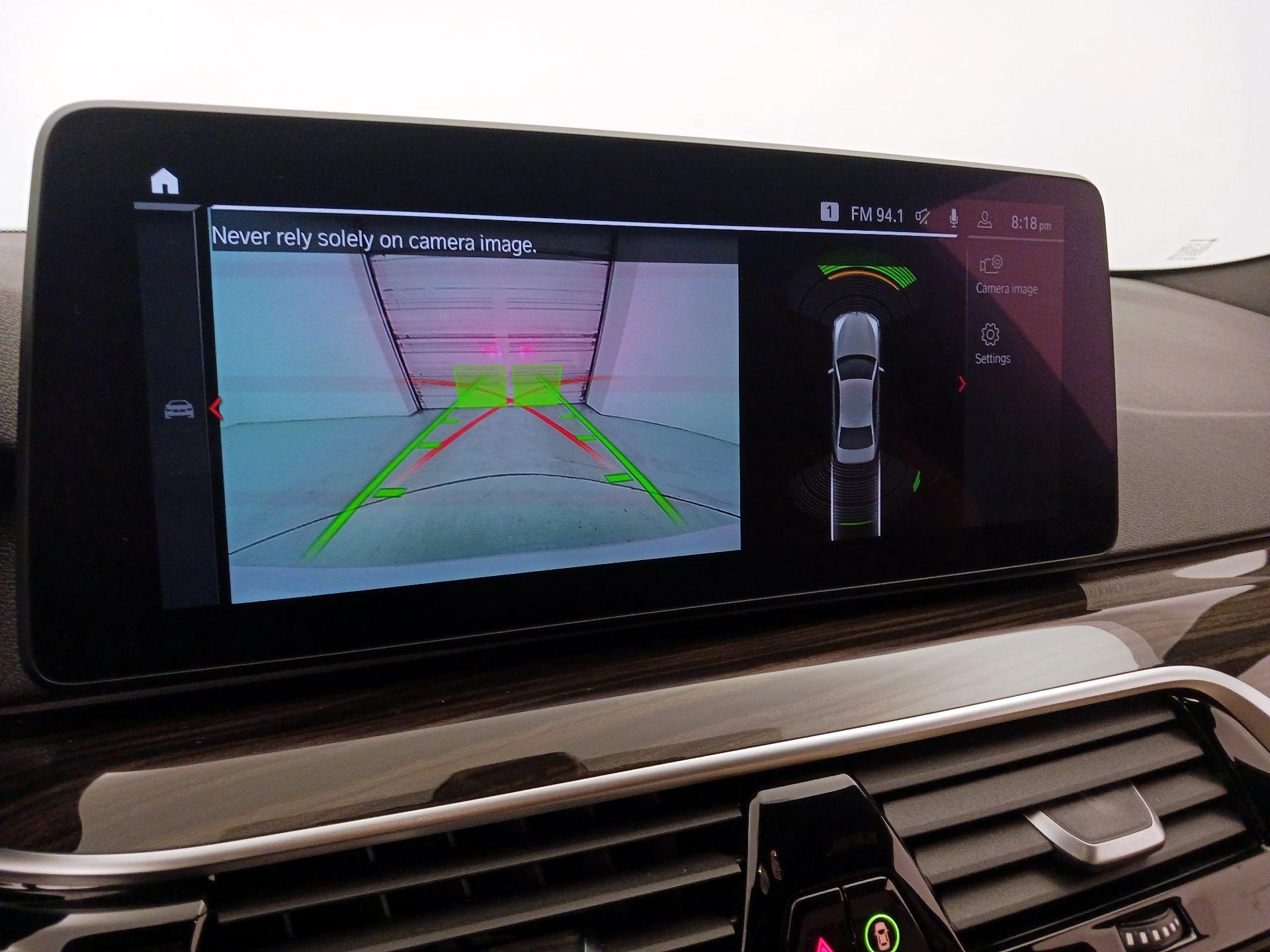 Thumbnail: 2021 BMW 5 Series - 15