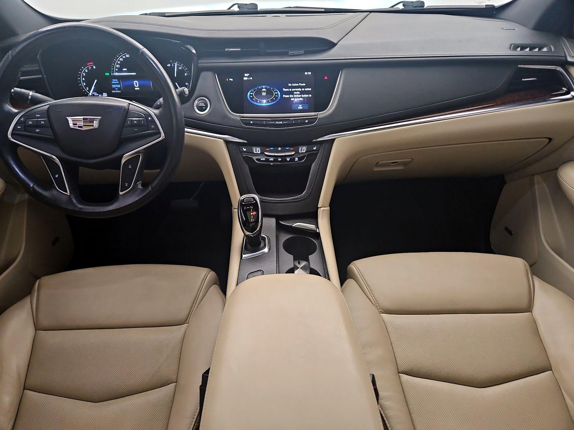 Thumbnail: 2018 Cadillac XT5 - 9