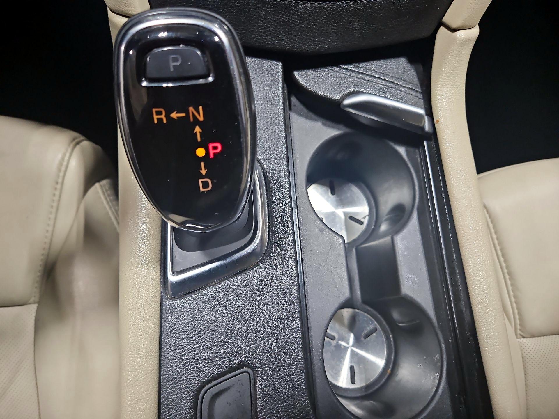 Thumbnail: 2018 Cadillac XT5 - 17