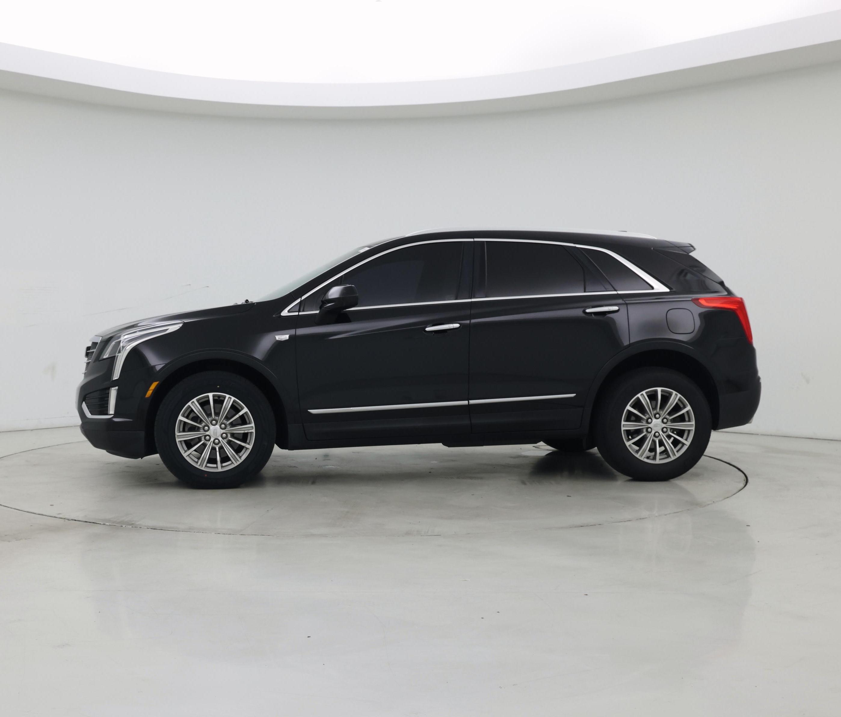 Thumbnail: 2018 Cadillac XT5 - 3
