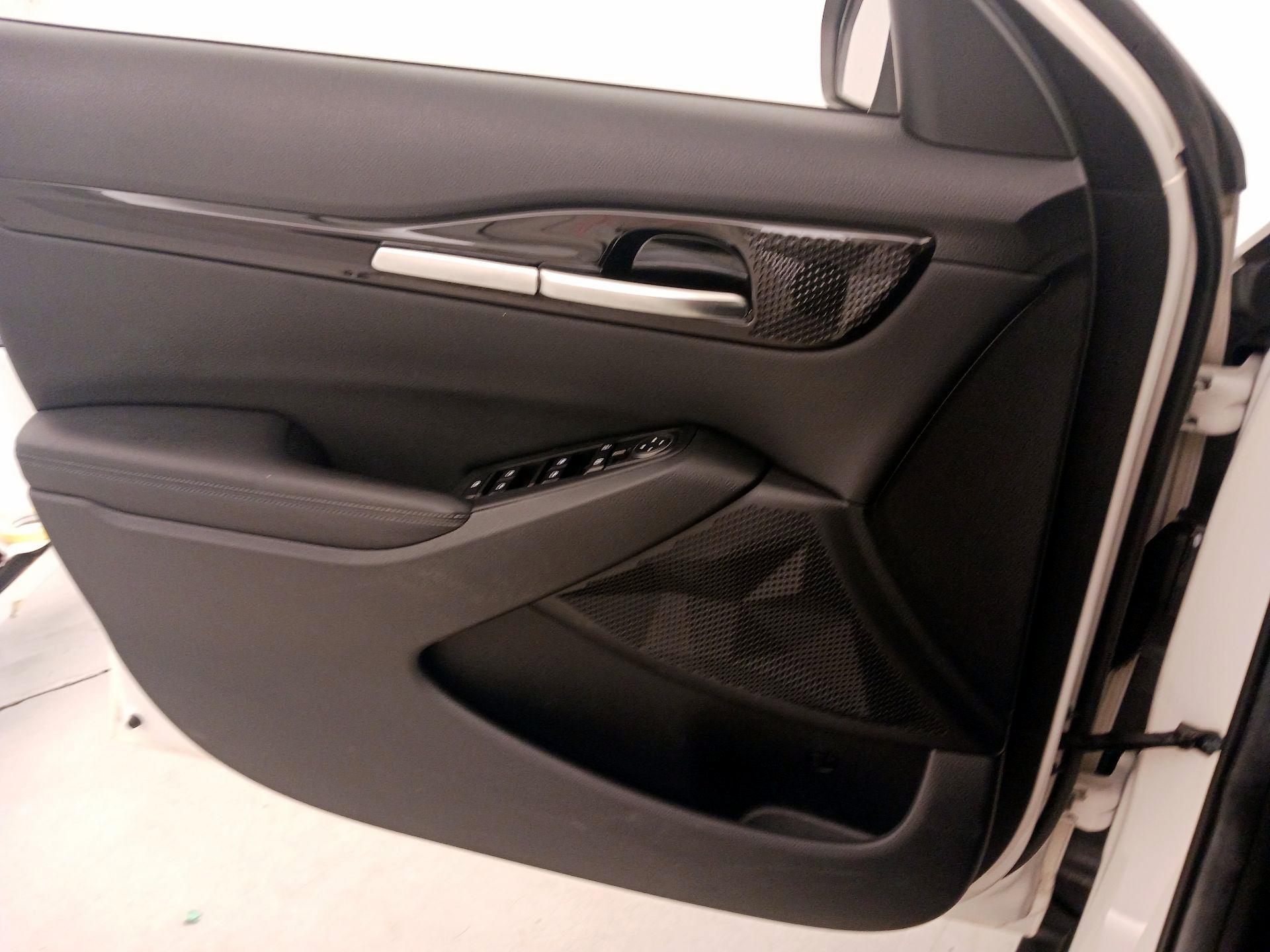 Thumbnail: 2021 Kia Seltos - 12