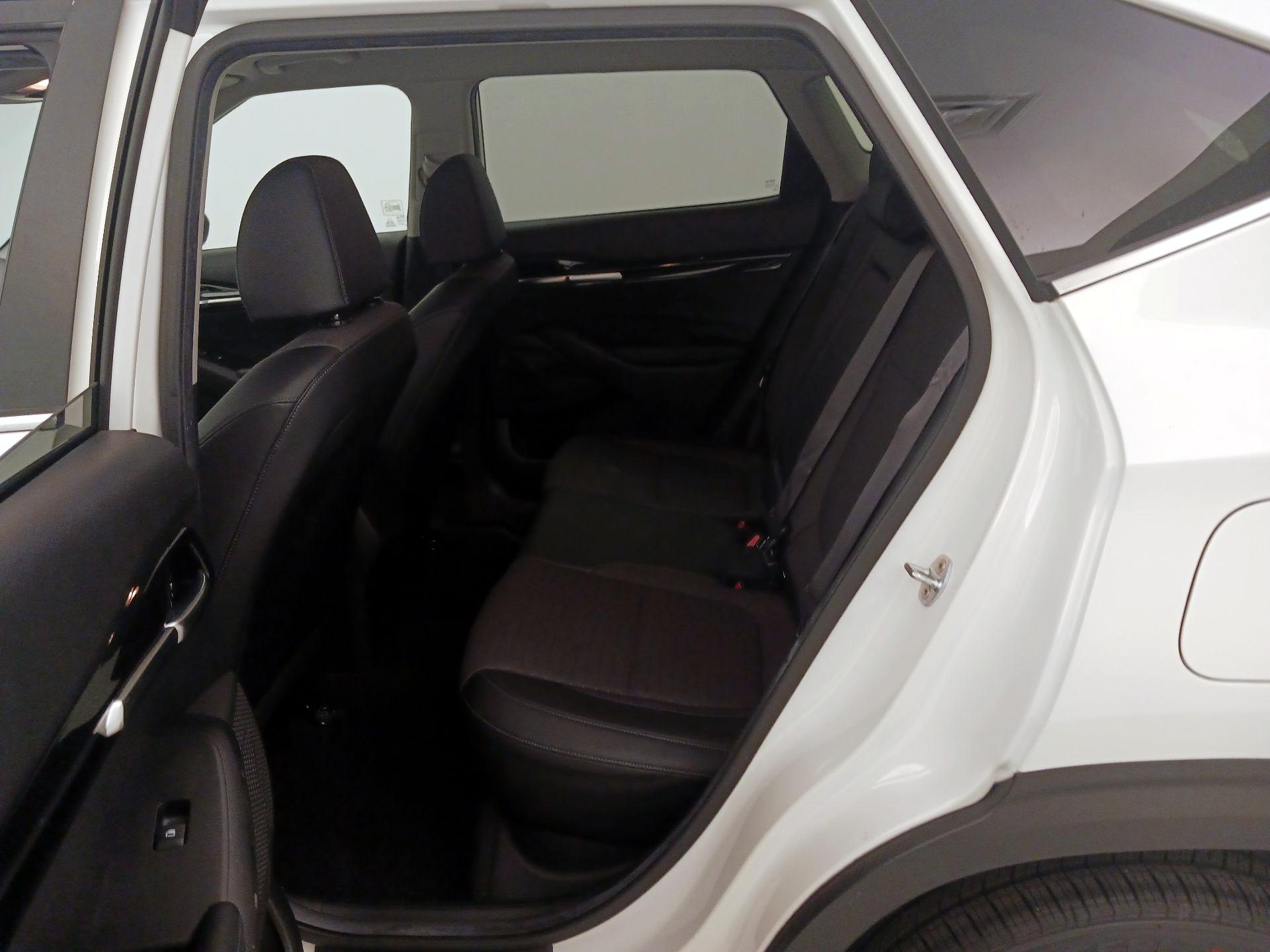 Thumbnail: 2021 Kia Seltos - 19