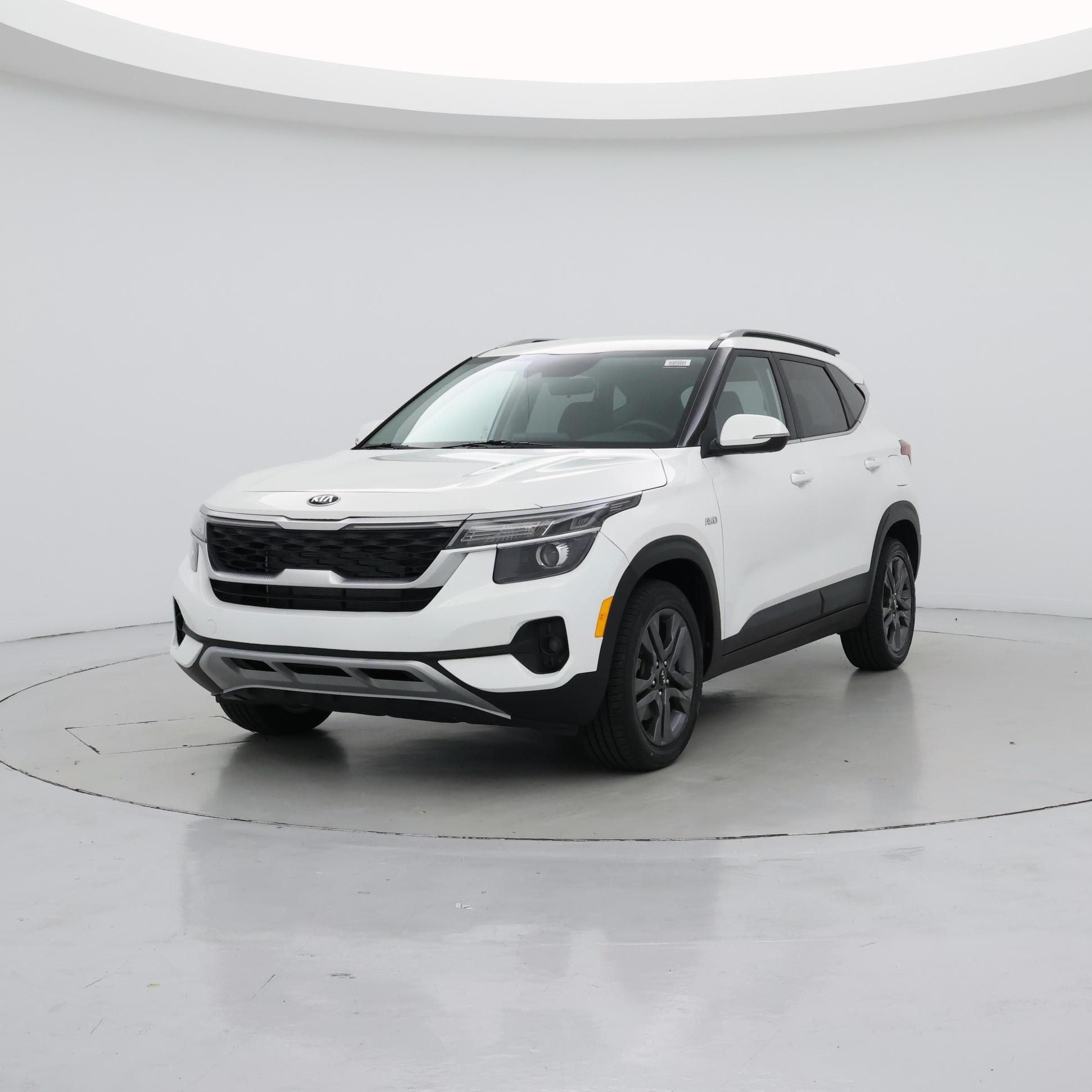 Thumbnail: 2021 Kia Seltos - 4