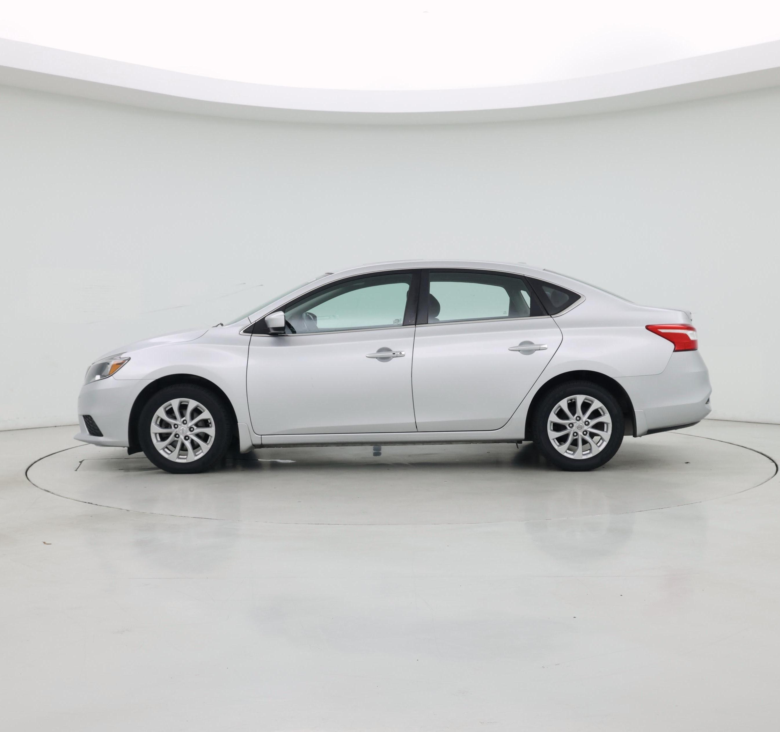 Thumbnail: 2017 Nissan Sentra - 3