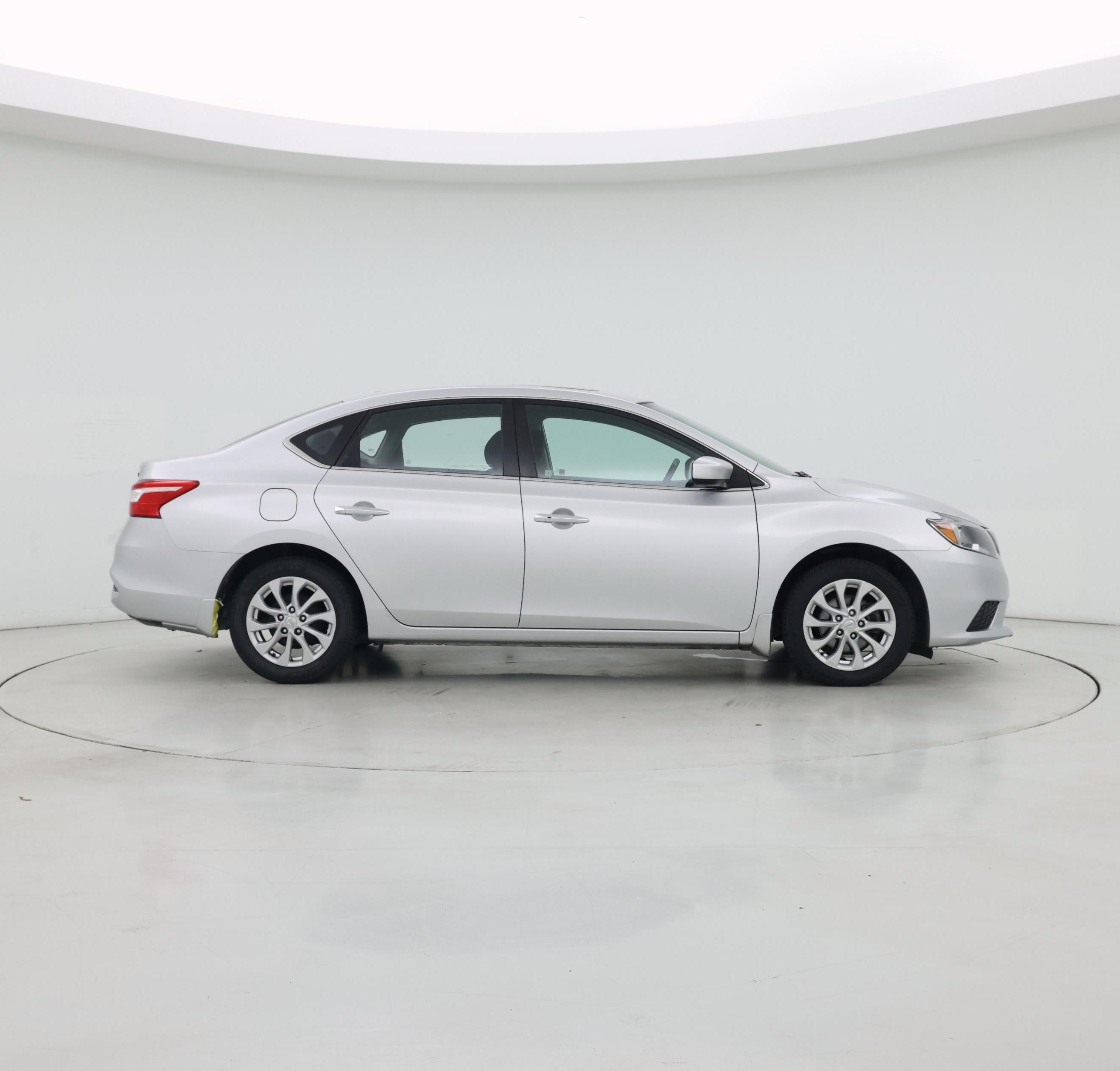 Thumbnail: 2017 Nissan Sentra - 7
