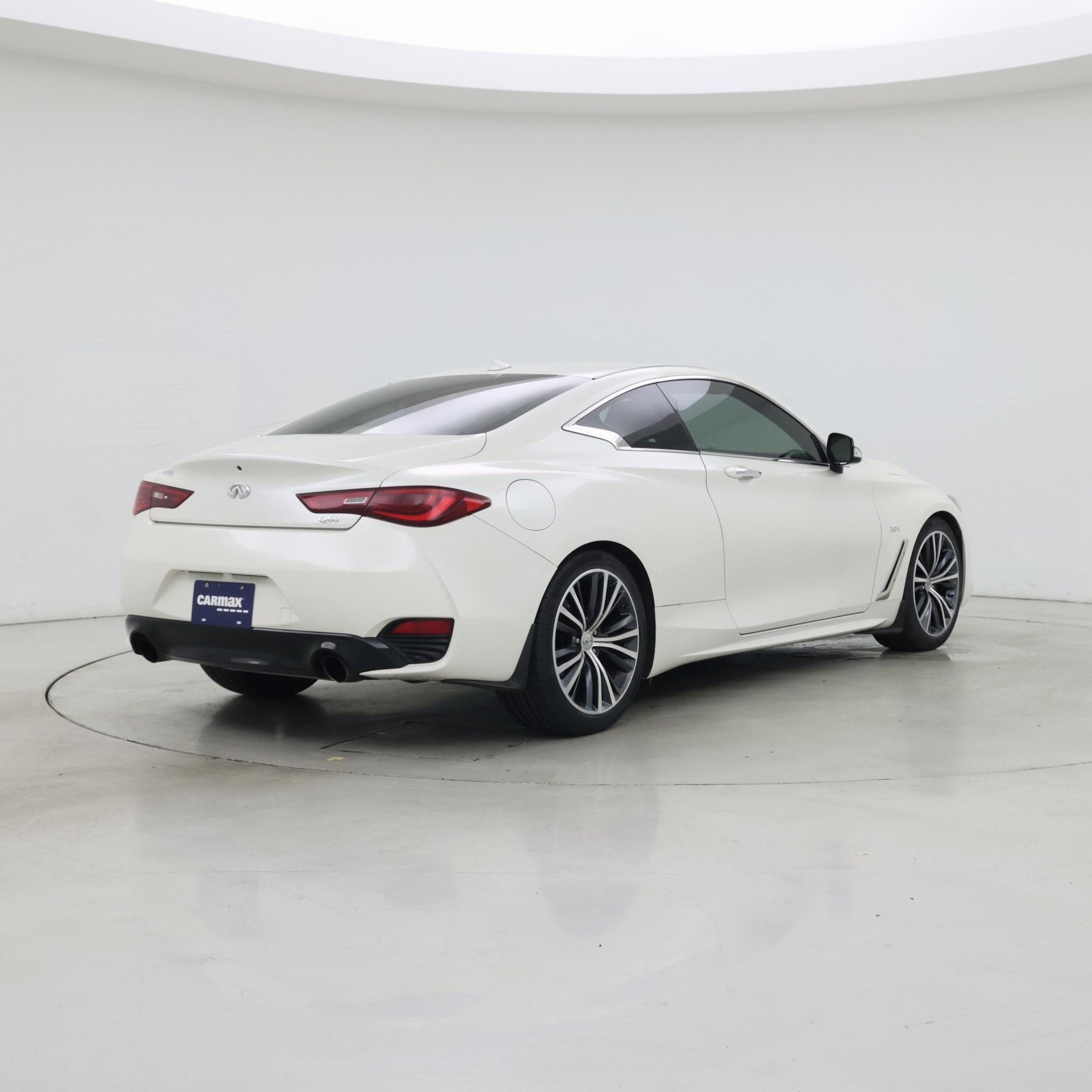 Thumbnail: 2017 INFINITI Q60 - 8