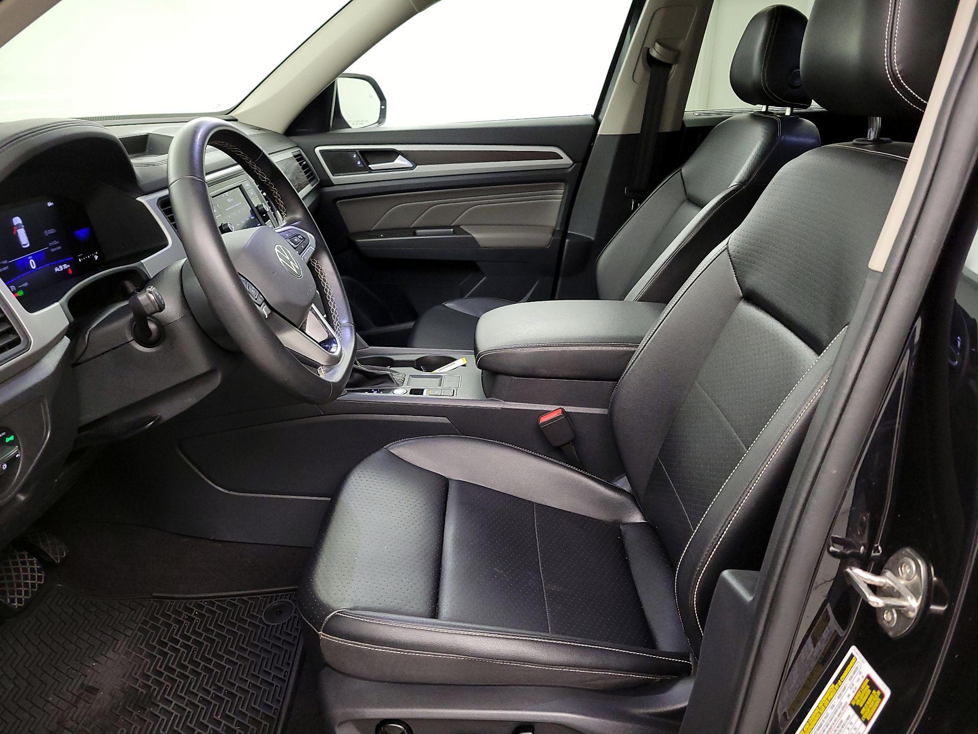 Thumbnail: 2022 Volkswagen Atlas - 11