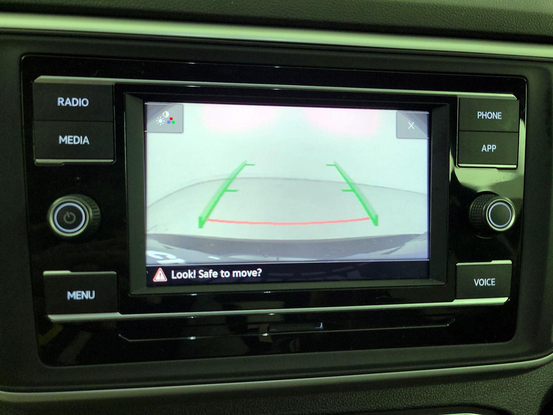 Thumbnail: 2022 Volkswagen Atlas - 14