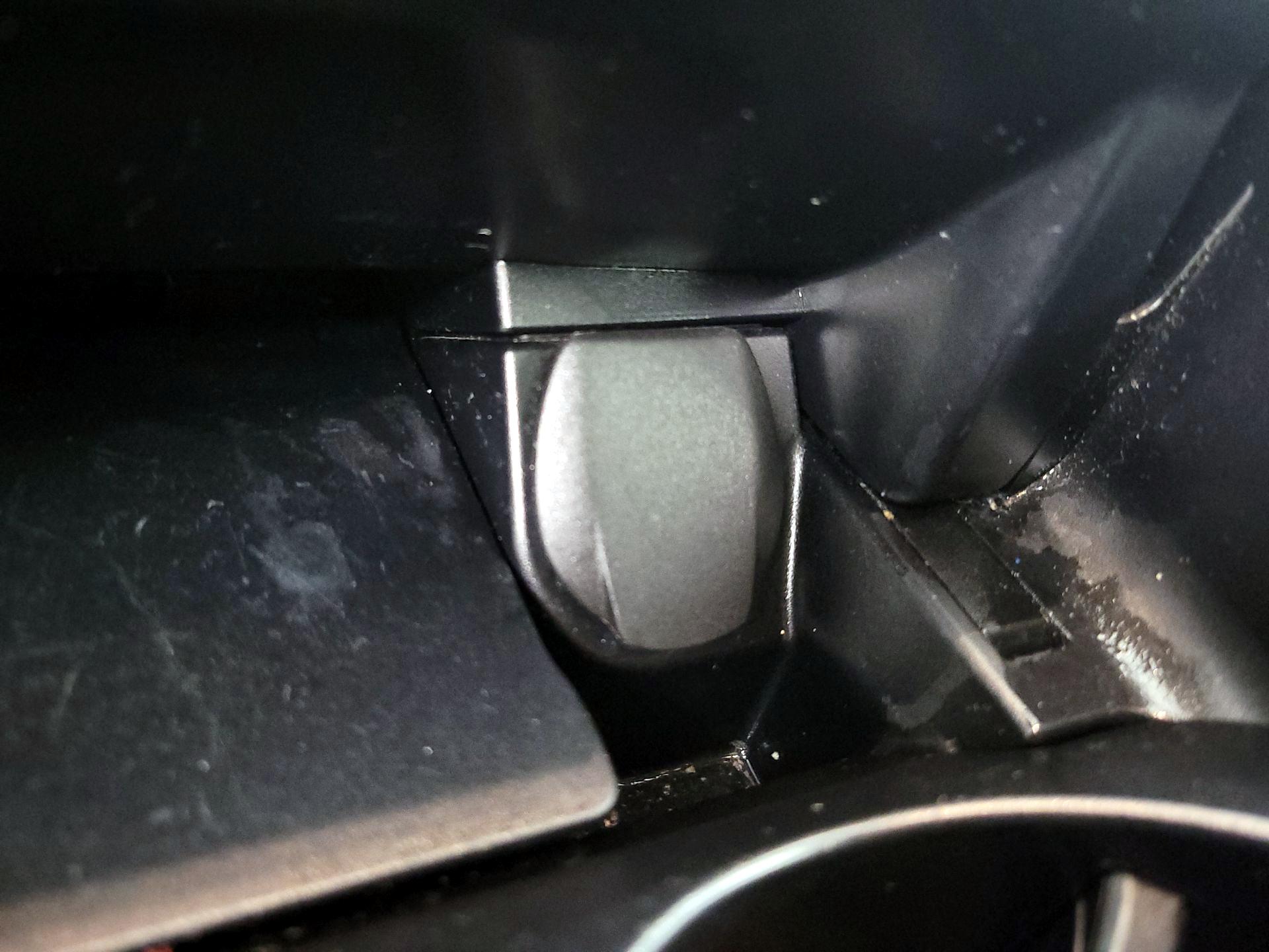 Thumbnail: 2022 Mercedes-Benz GLC - 16