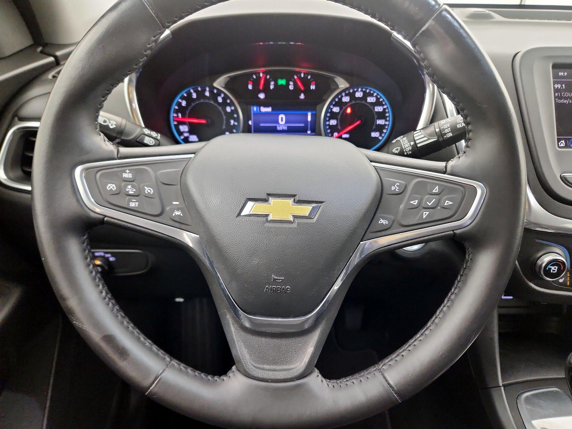Thumbnail: 2022 Chevrolet Equinox - 10