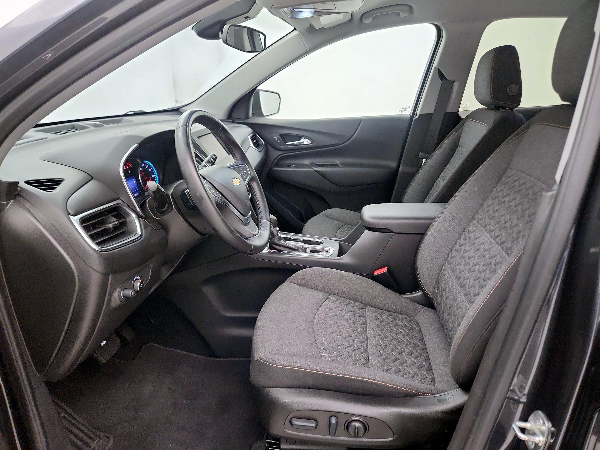 Thumbnail: 2022 Chevrolet Equinox - 11