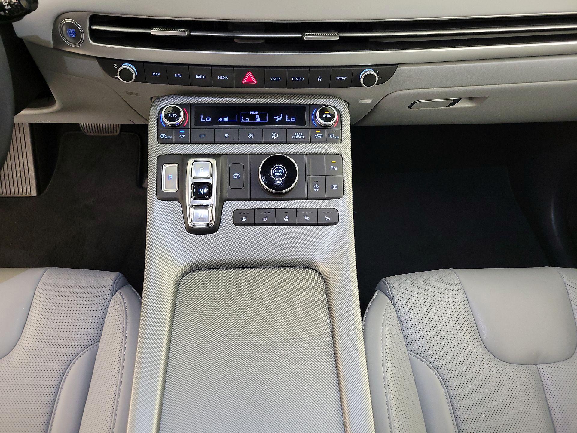 Thumbnail: 2023 Hyundai Palisade - 17