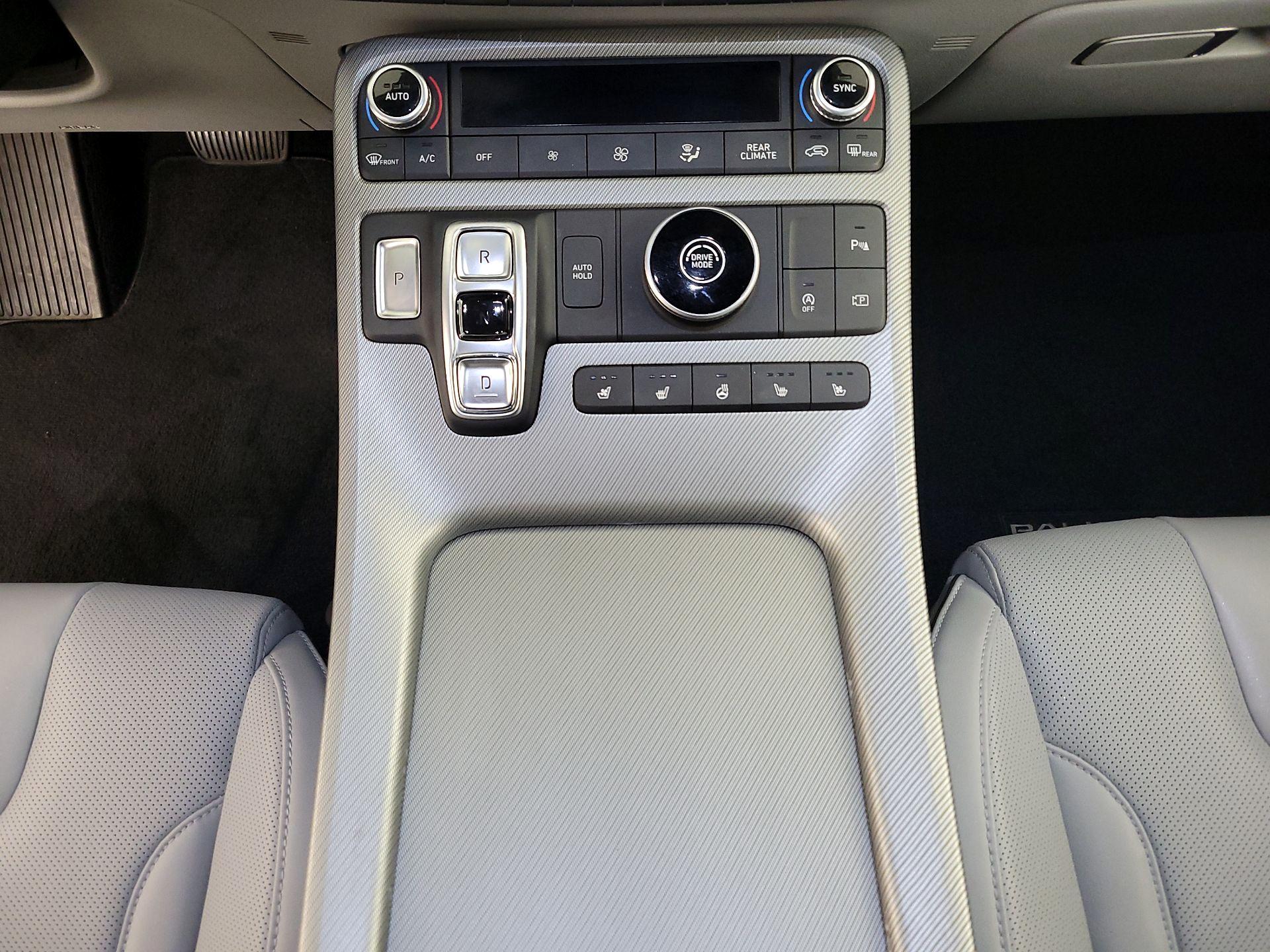 Thumbnail: 2023 Hyundai Palisade - 18