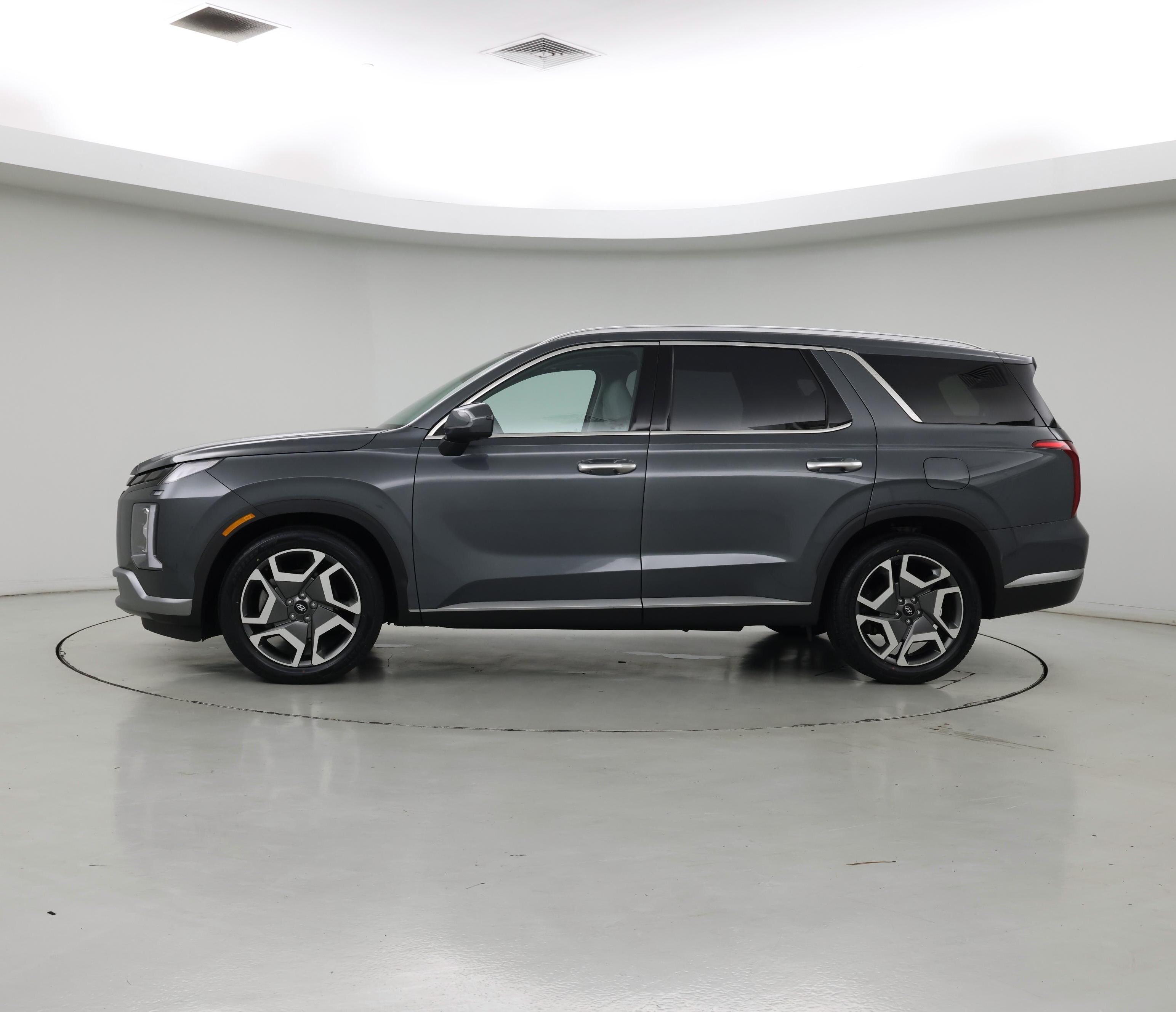 Thumbnail: 2023 Hyundai Palisade - 3