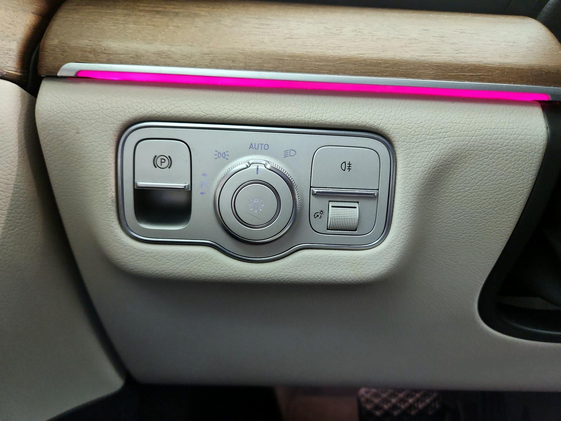 Thumbnail: 2020 Mercedes-Benz GLE - 13