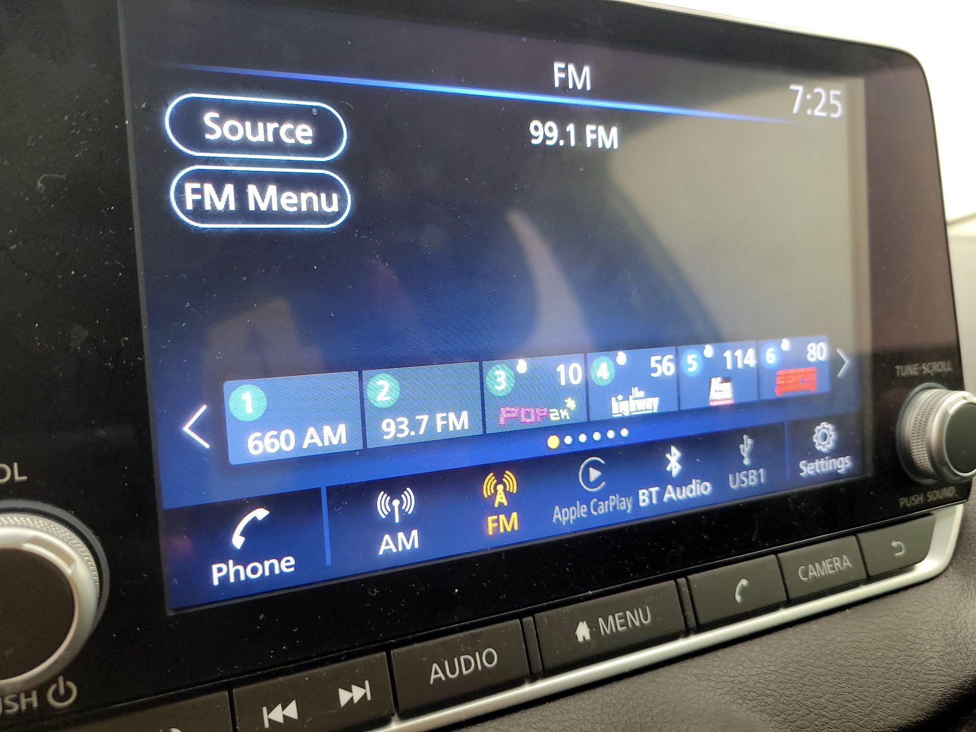 Thumbnail: 2022 Nissan Sentra - 15