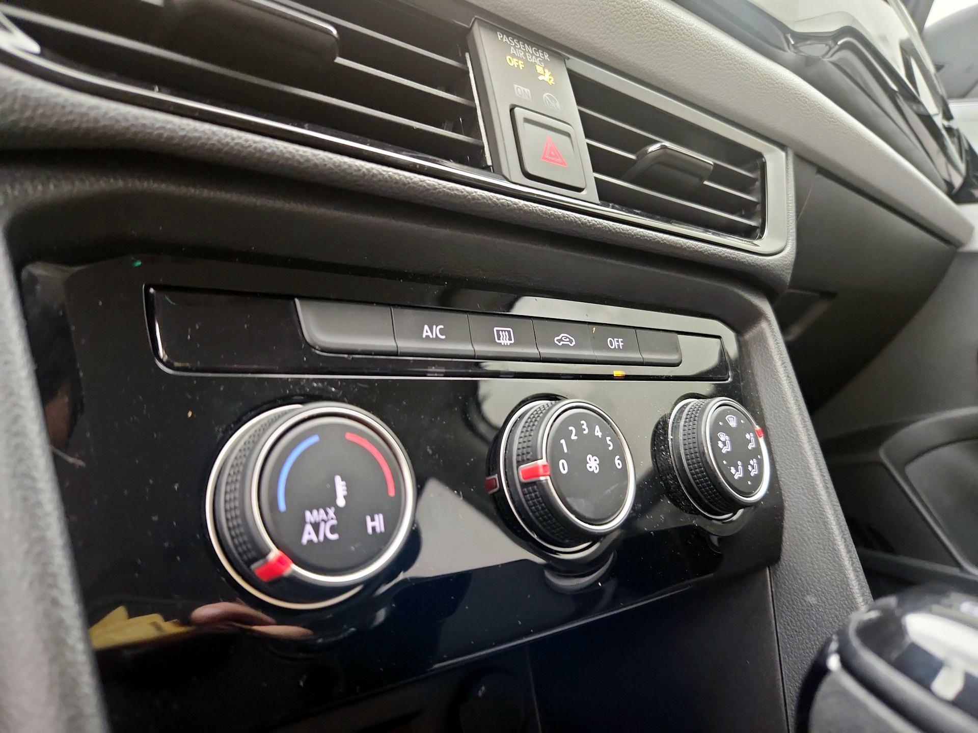 Thumbnail: 2023 Volkswagen Taos - 16