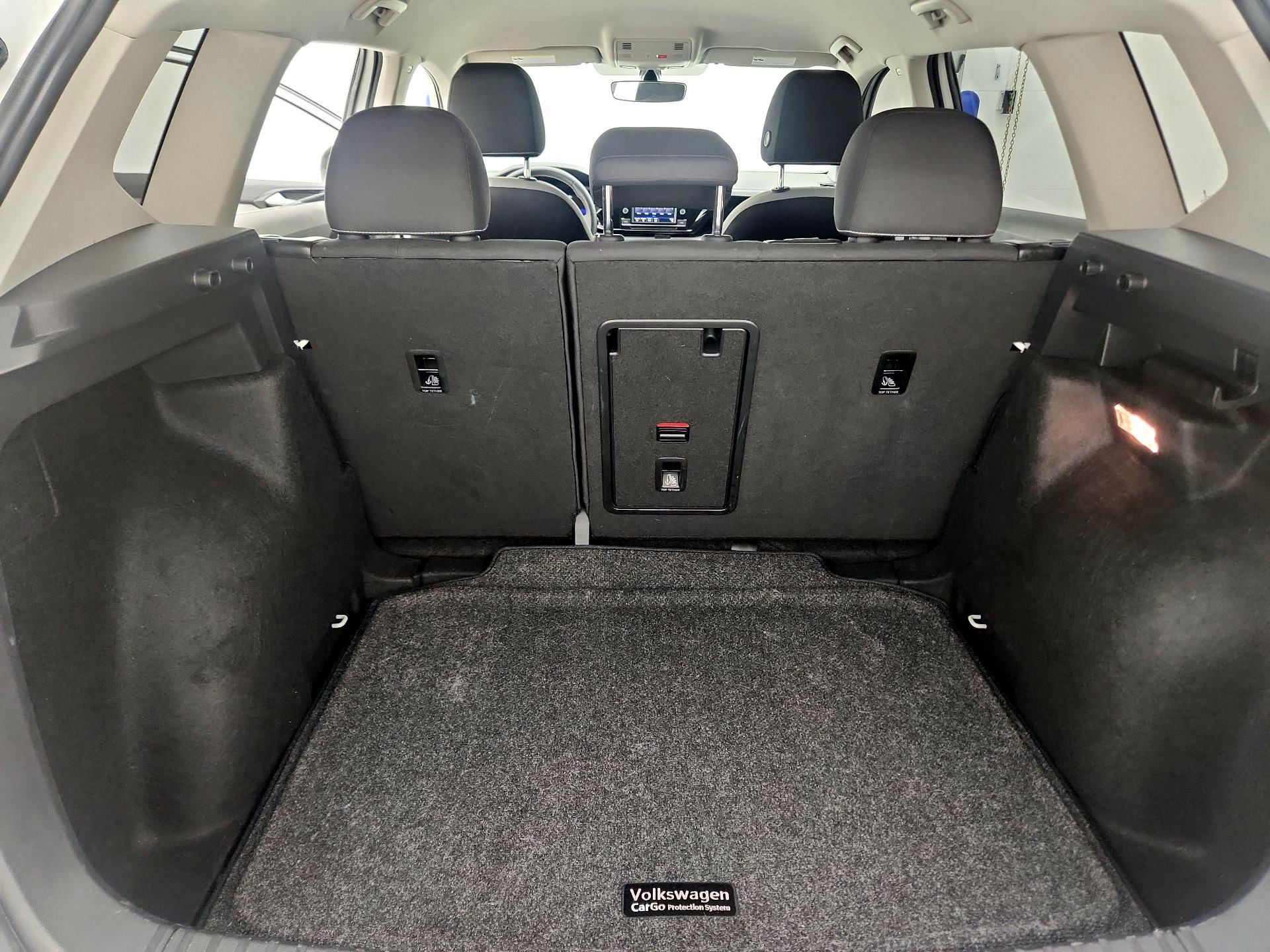 Thumbnail: 2023 Volkswagen Taos - 20