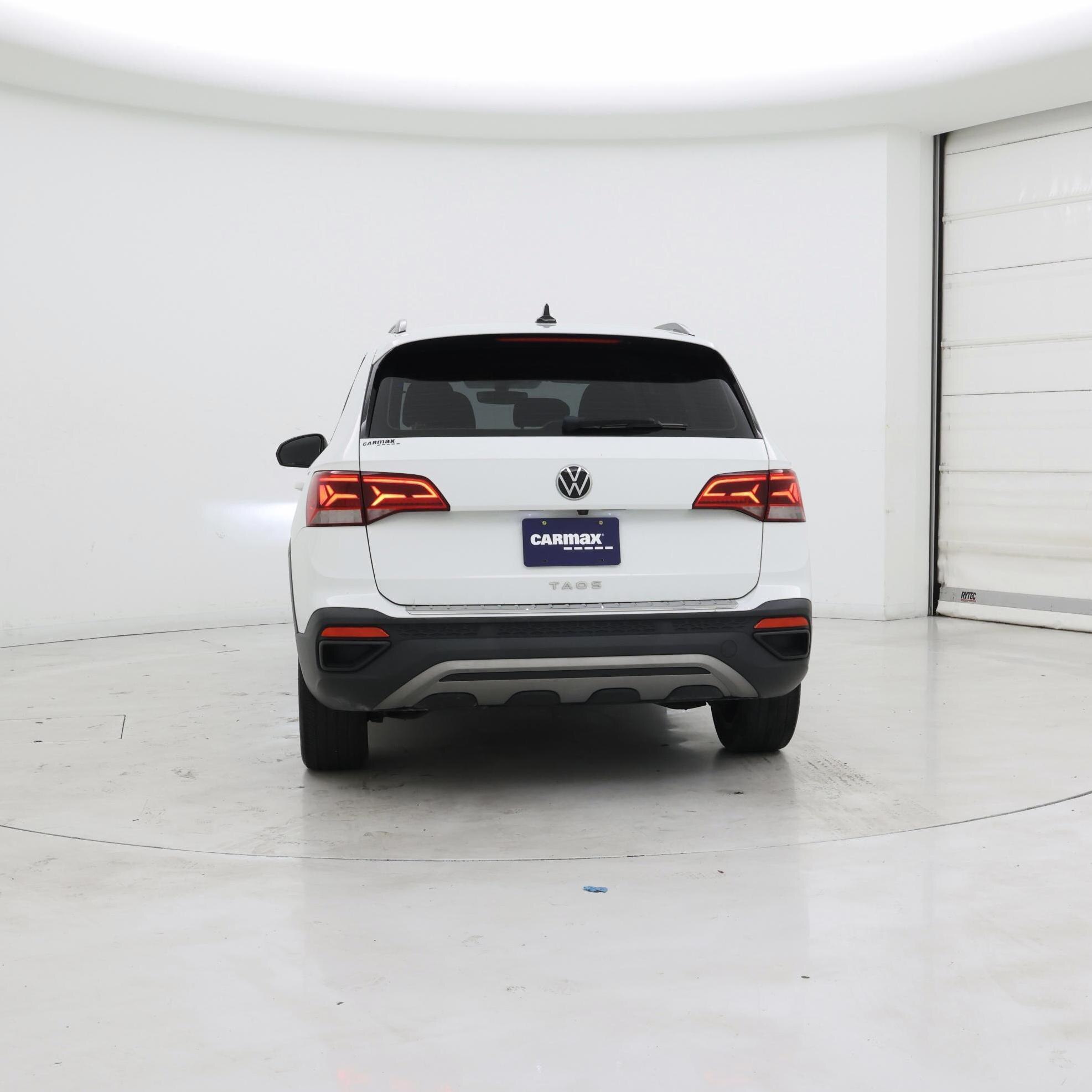 Thumbnail: 2023 Volkswagen Taos - 6