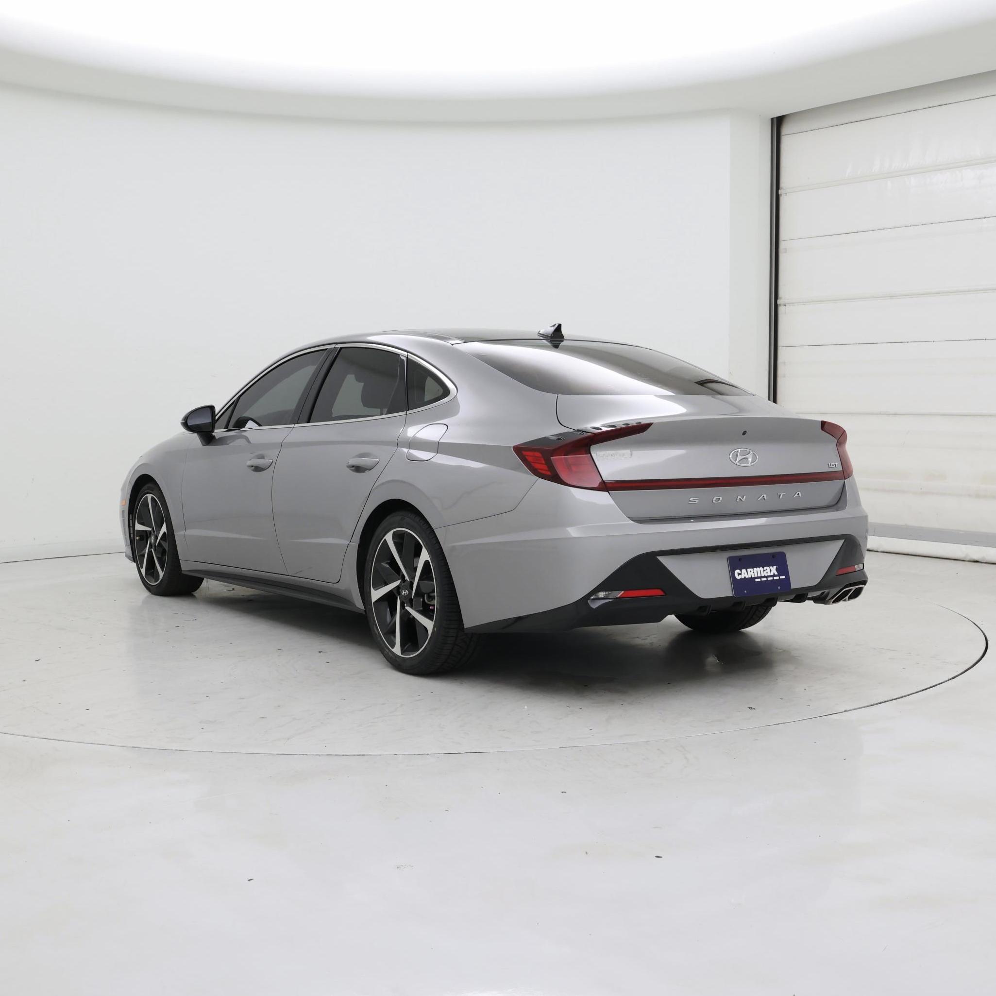 Thumbnail: 2023 Hyundai Sonata - 2