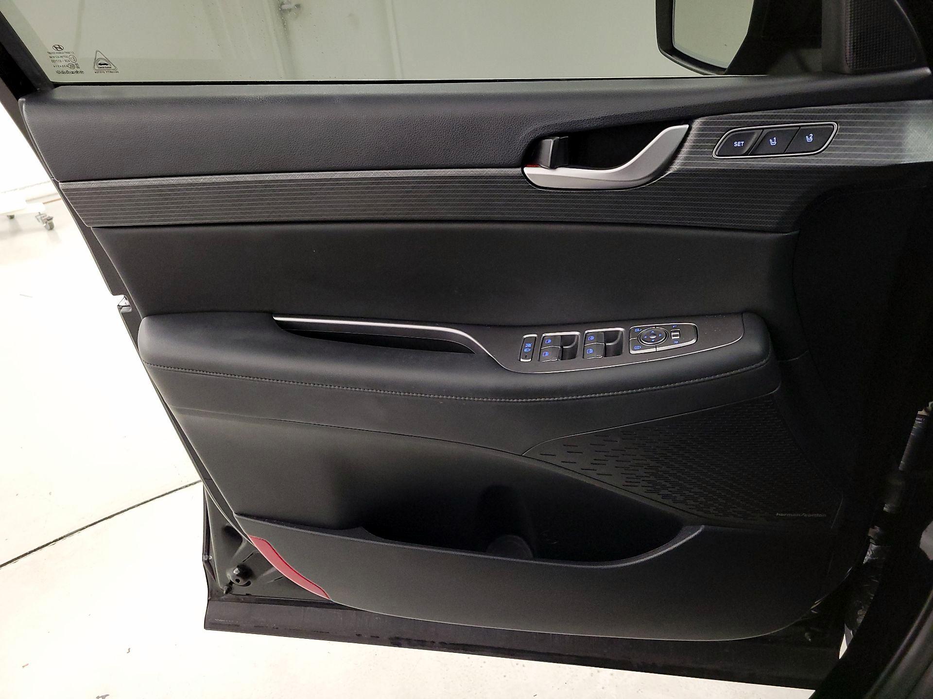 Thumbnail: 2023 Hyundai Palisade - 12