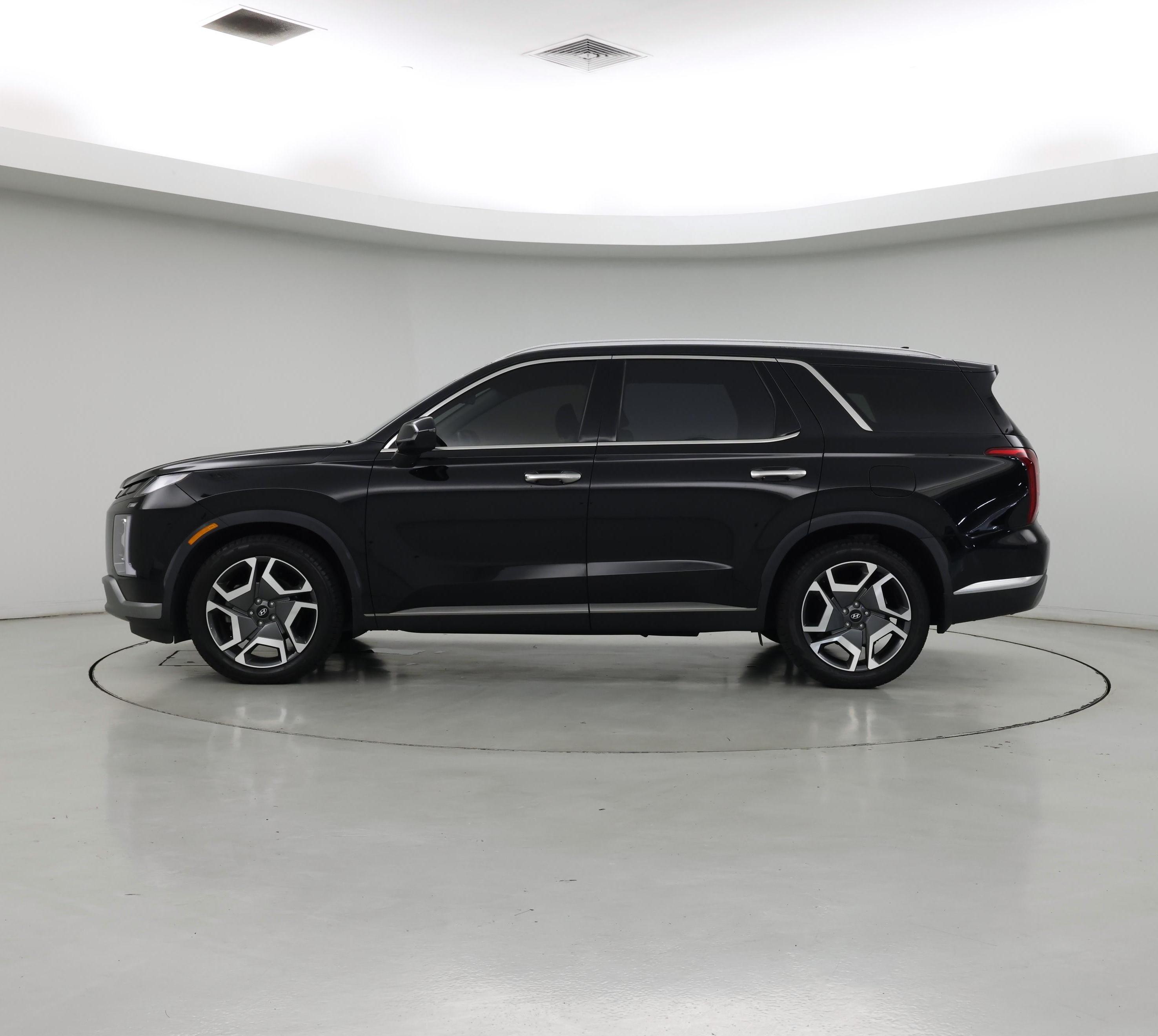 Thumbnail: 2023 Hyundai Palisade - 3