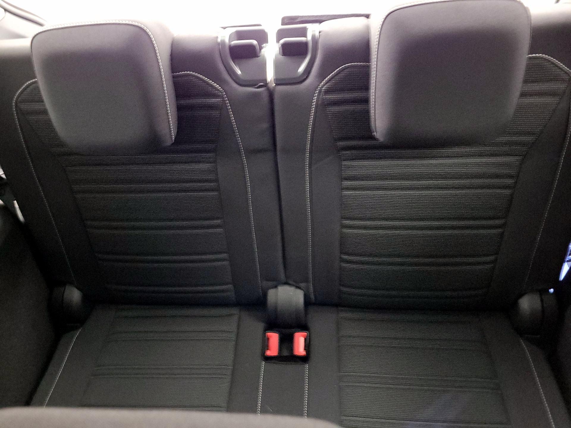 Thumbnail: 2022 Volkswagen Tiguan - 20