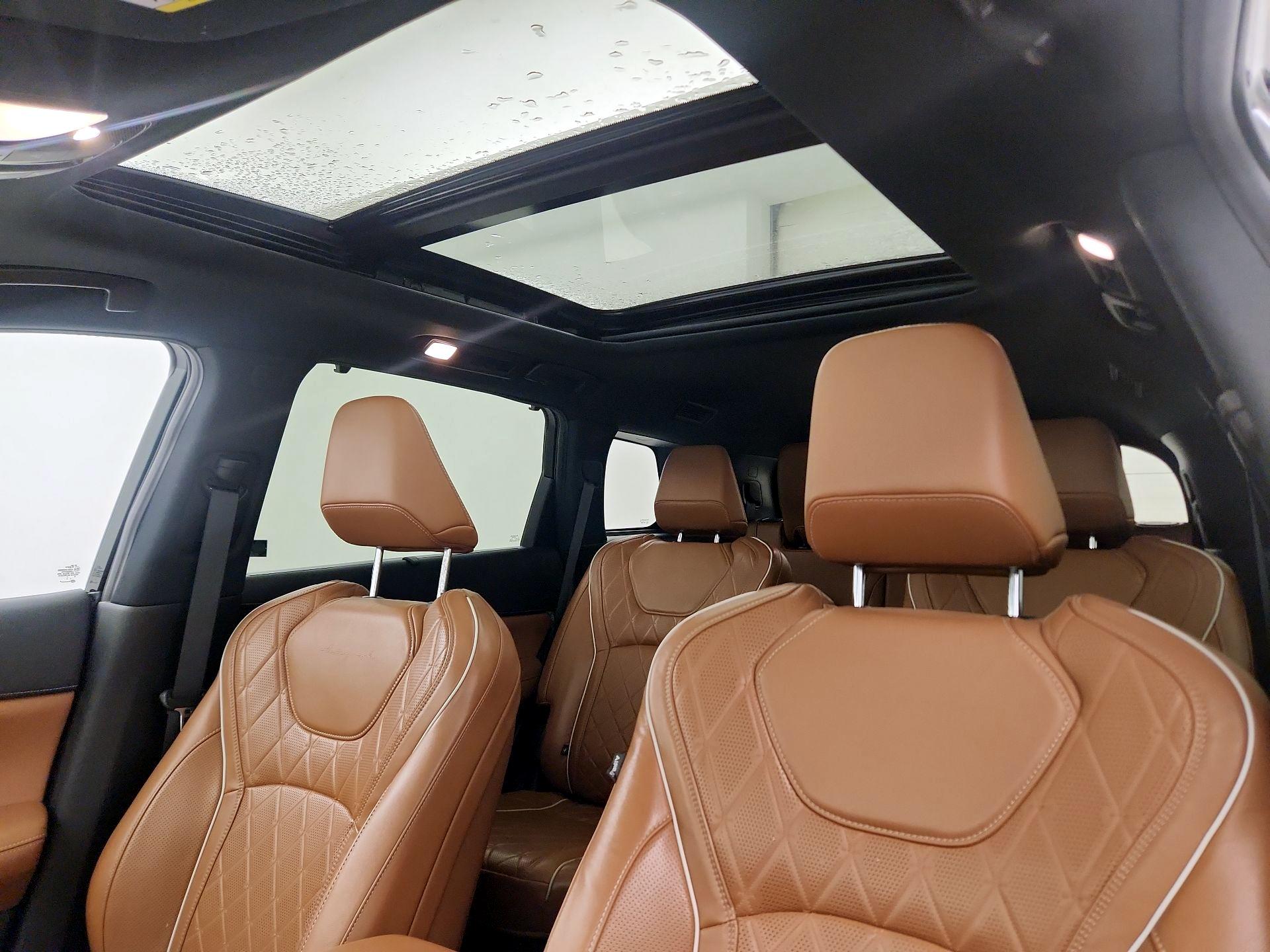 Thumbnail: 2023 INFINITI QX60 - 20