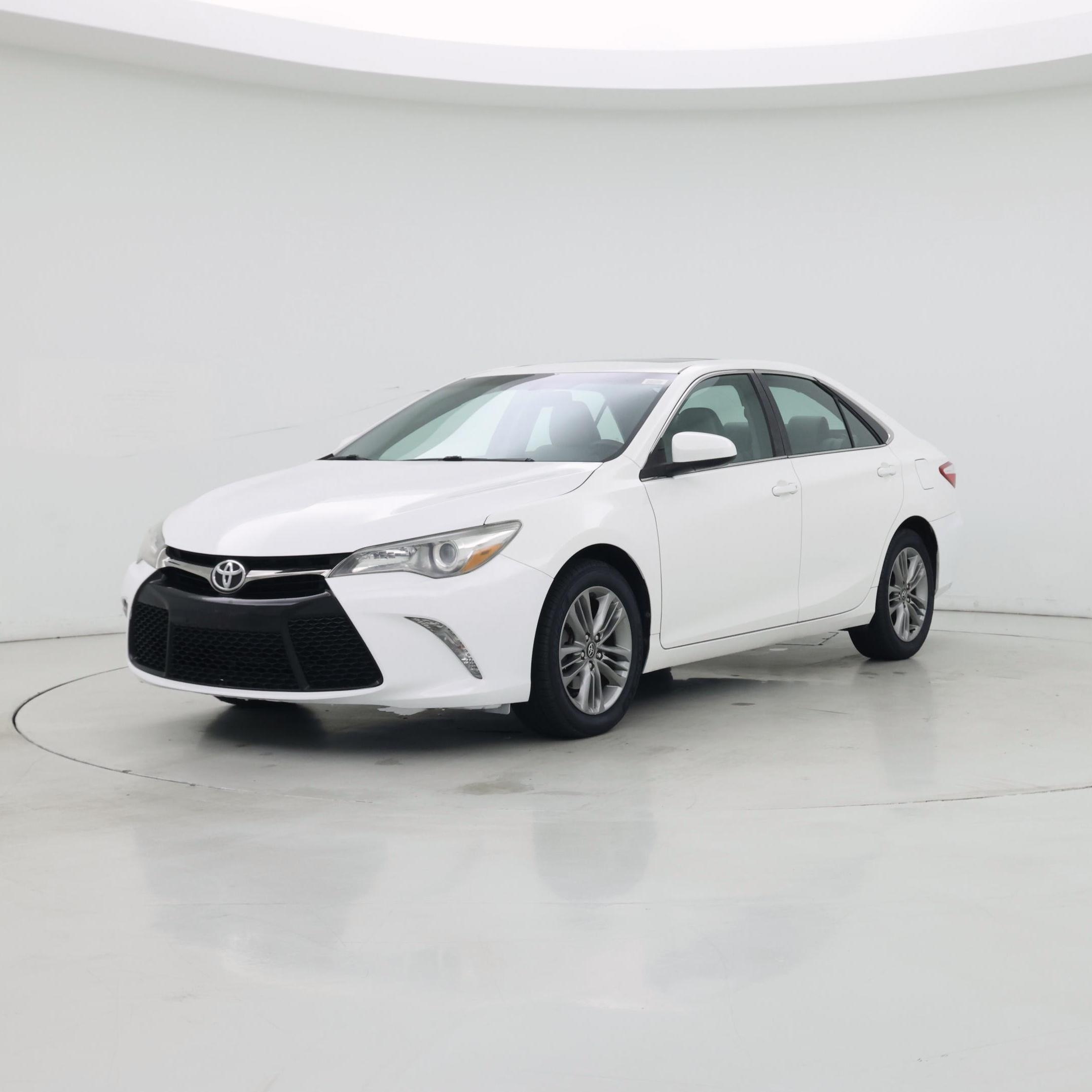 Thumbnail: 2017 Toyota Camry - 4