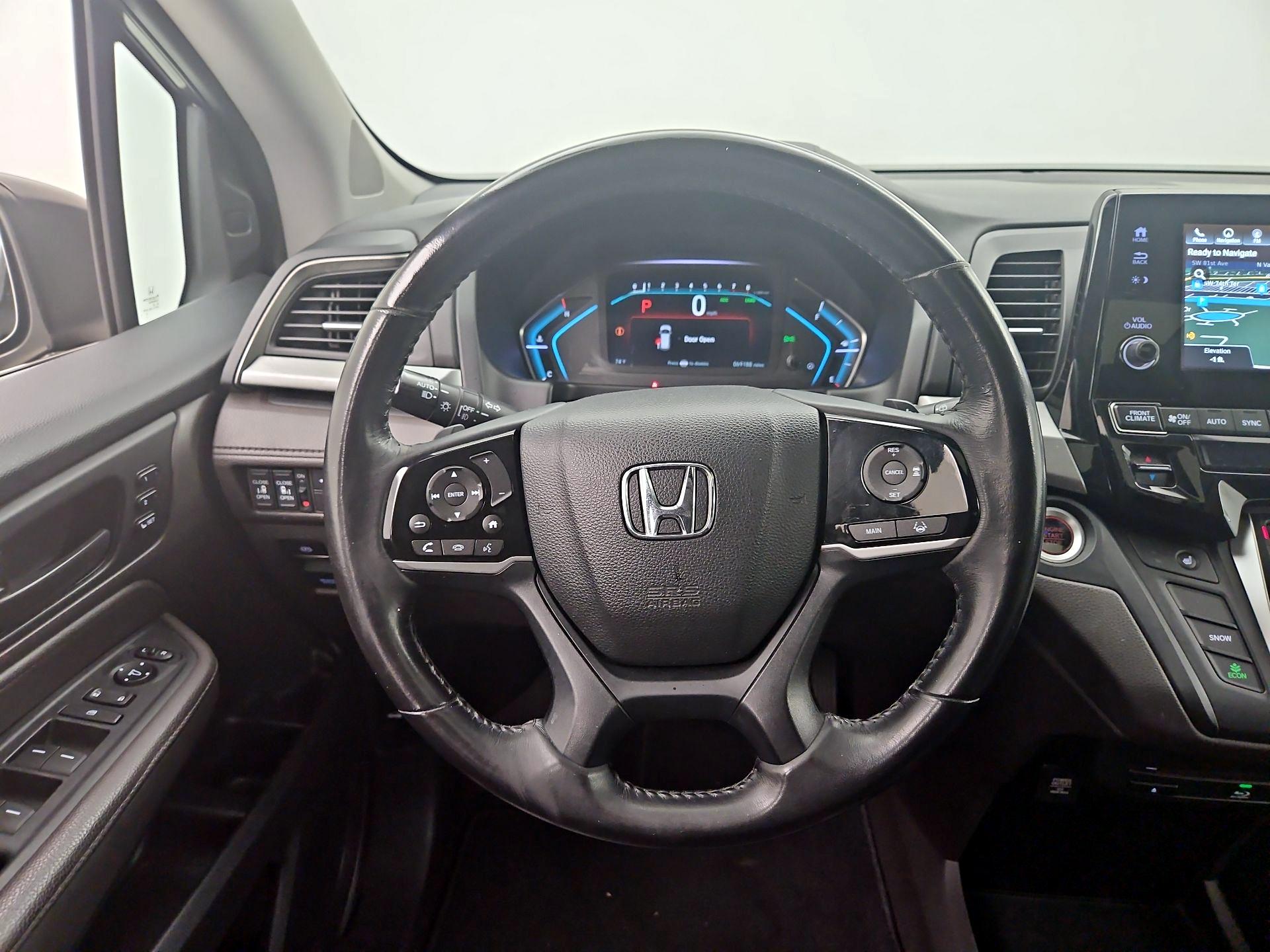 Thumbnail: 2018 Honda Odyssey - 10