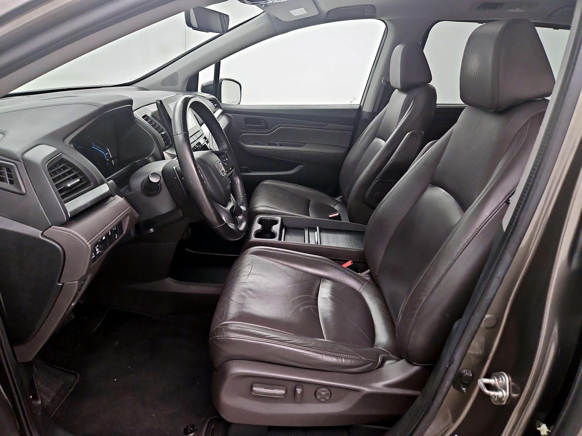 Thumbnail: 2018 Honda Odyssey - 11