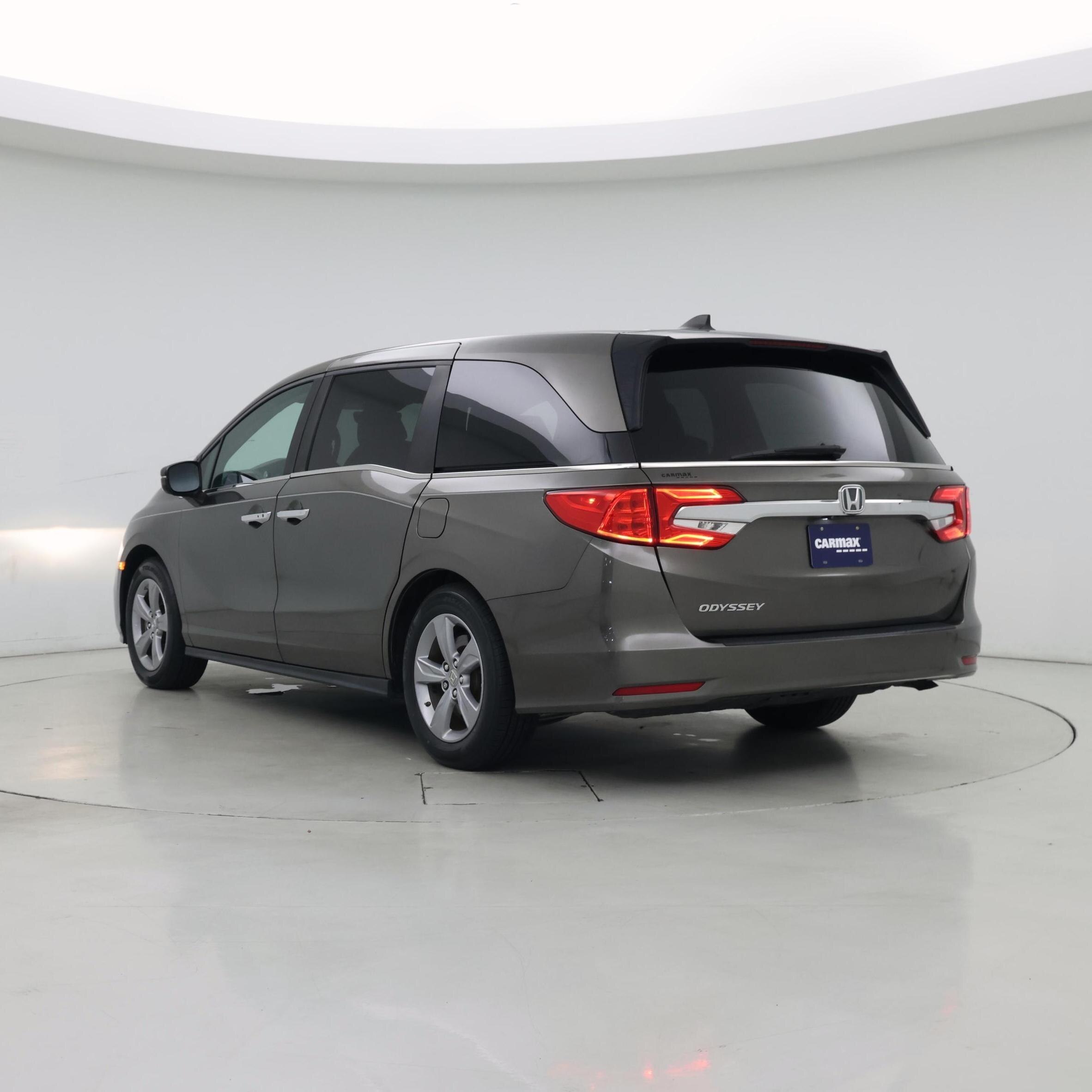 Thumbnail: 2018 Honda Odyssey - 2