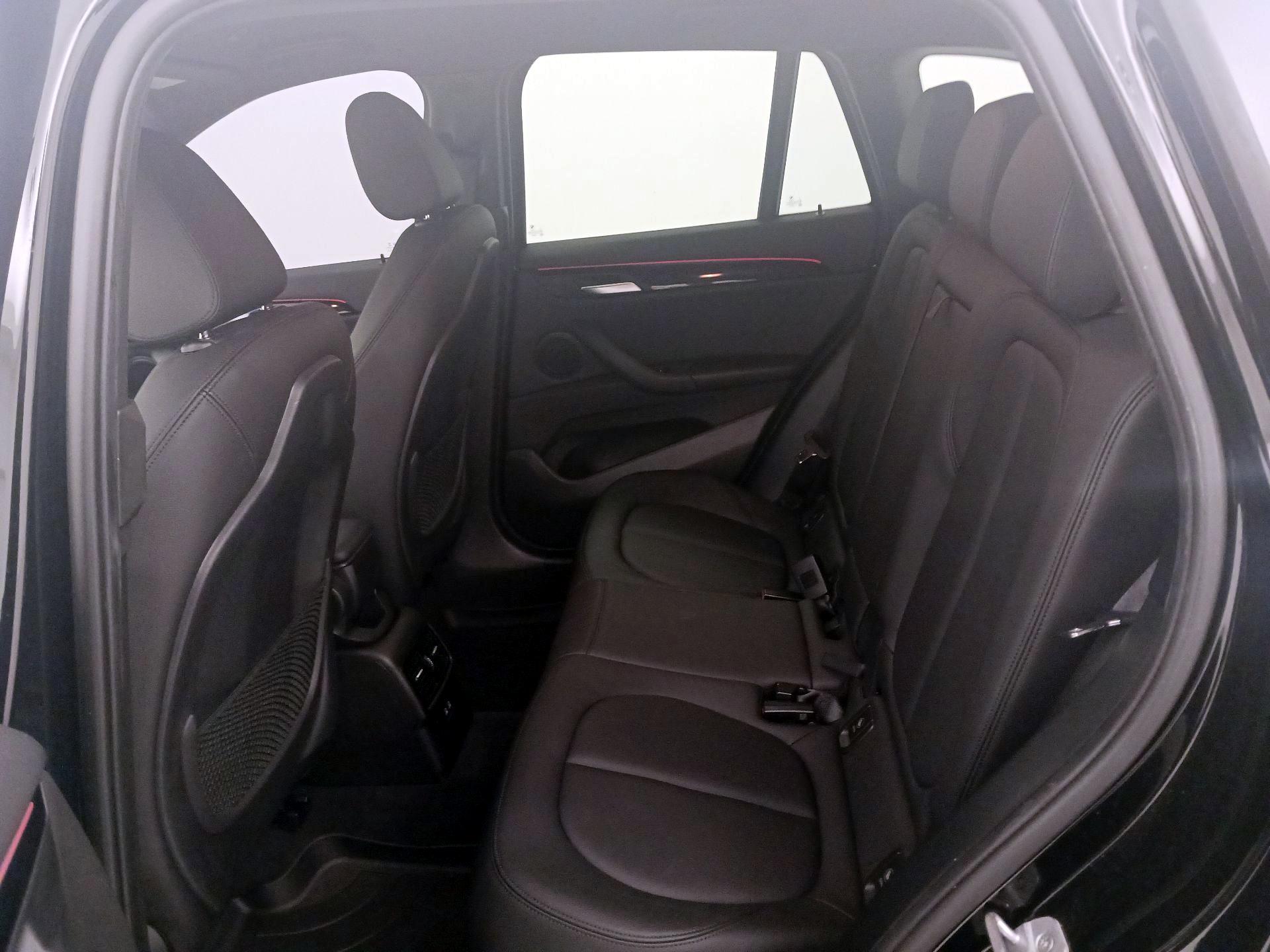 Thumbnail: 2020 BMW X1 - 20