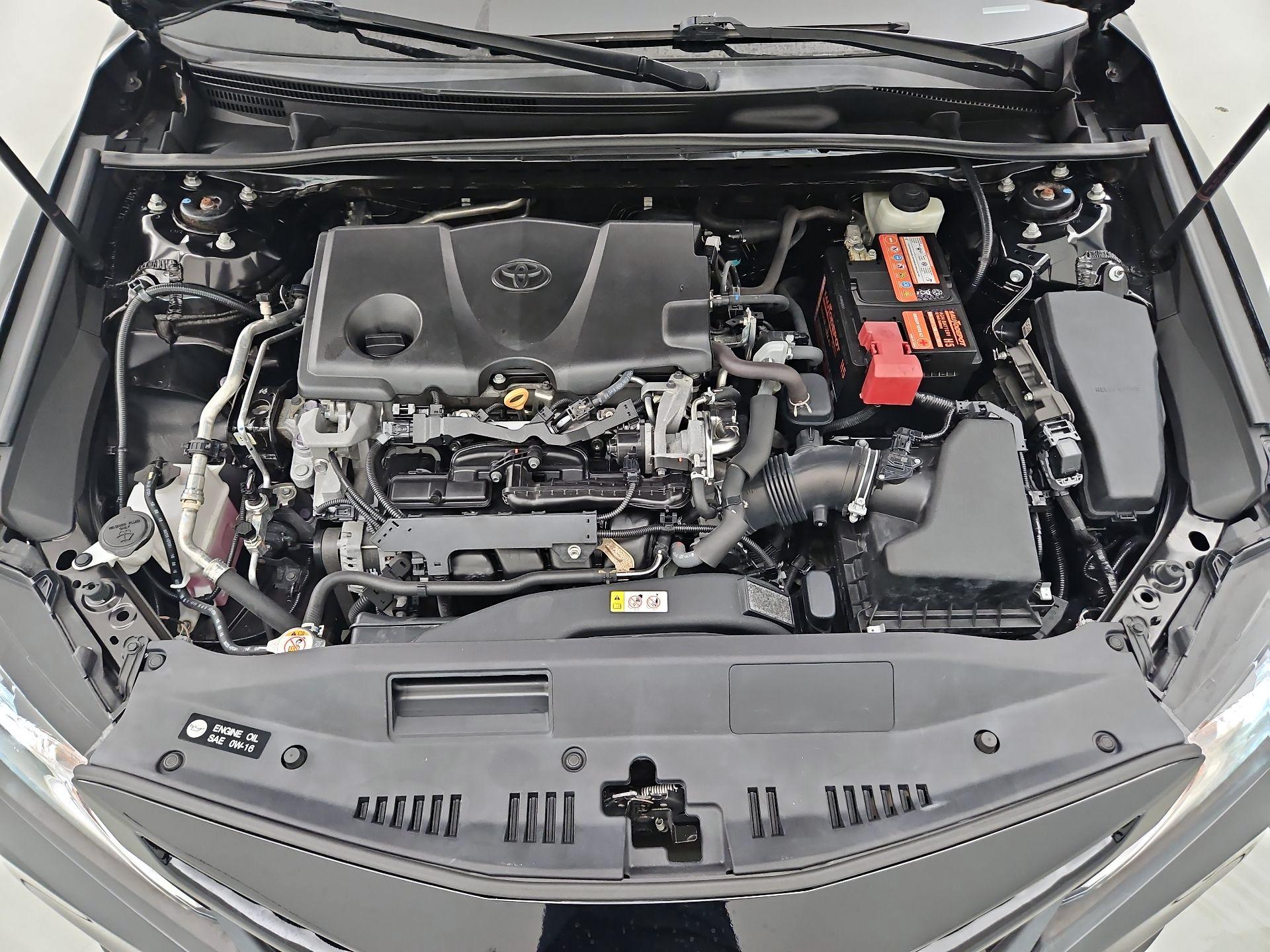 Thumbnail: 2019 Toyota Camry - 20