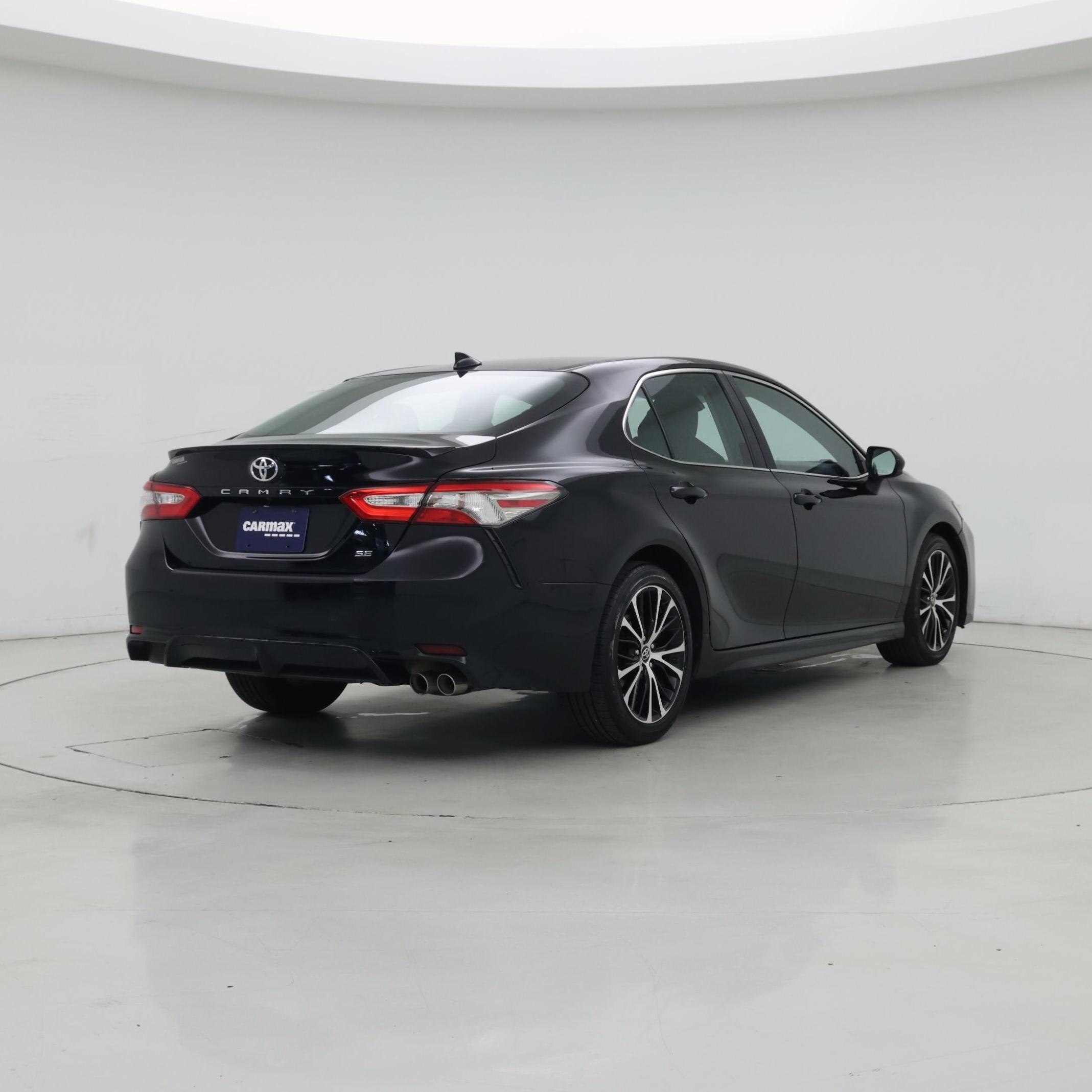 Thumbnail: 2019 Toyota Camry - 8