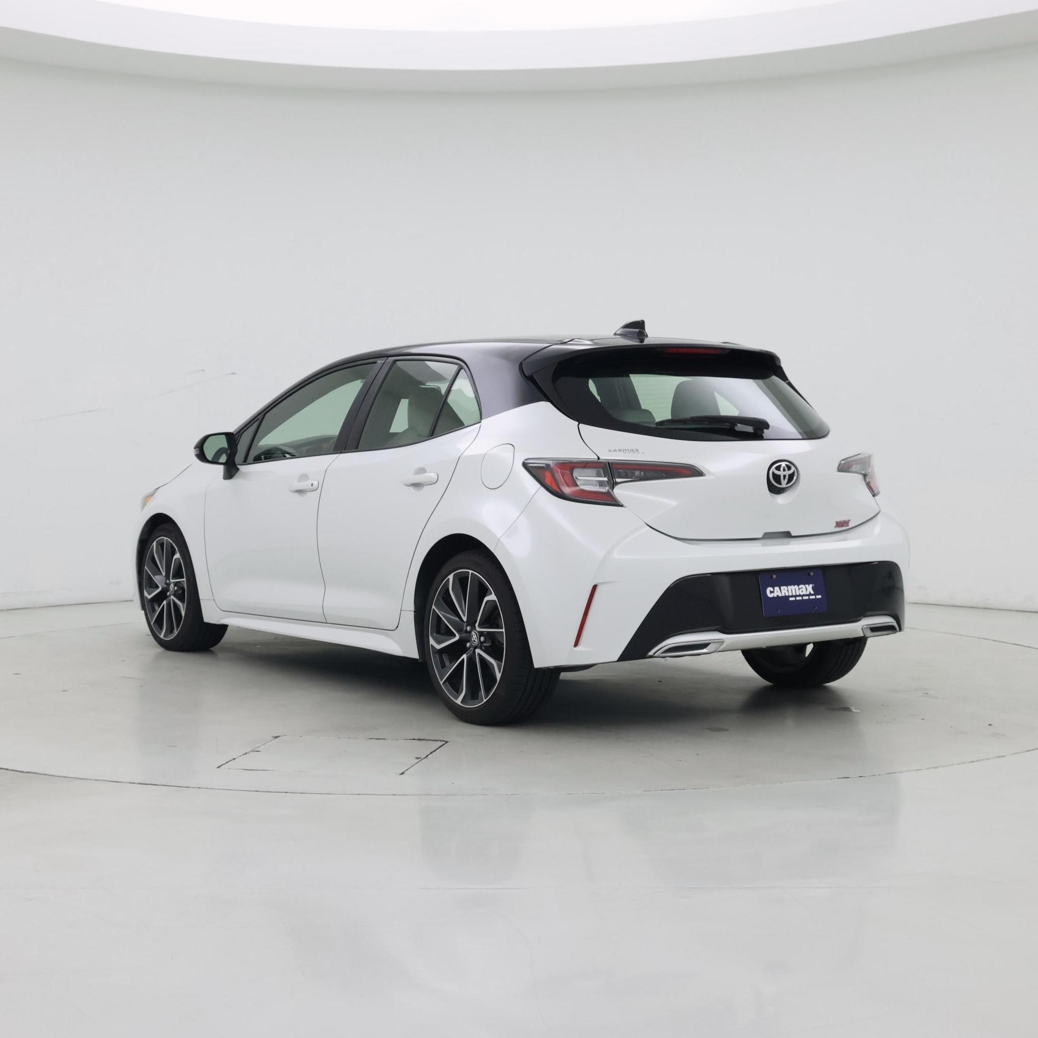 Thumbnail: 2021 Toyota Corolla - 2
