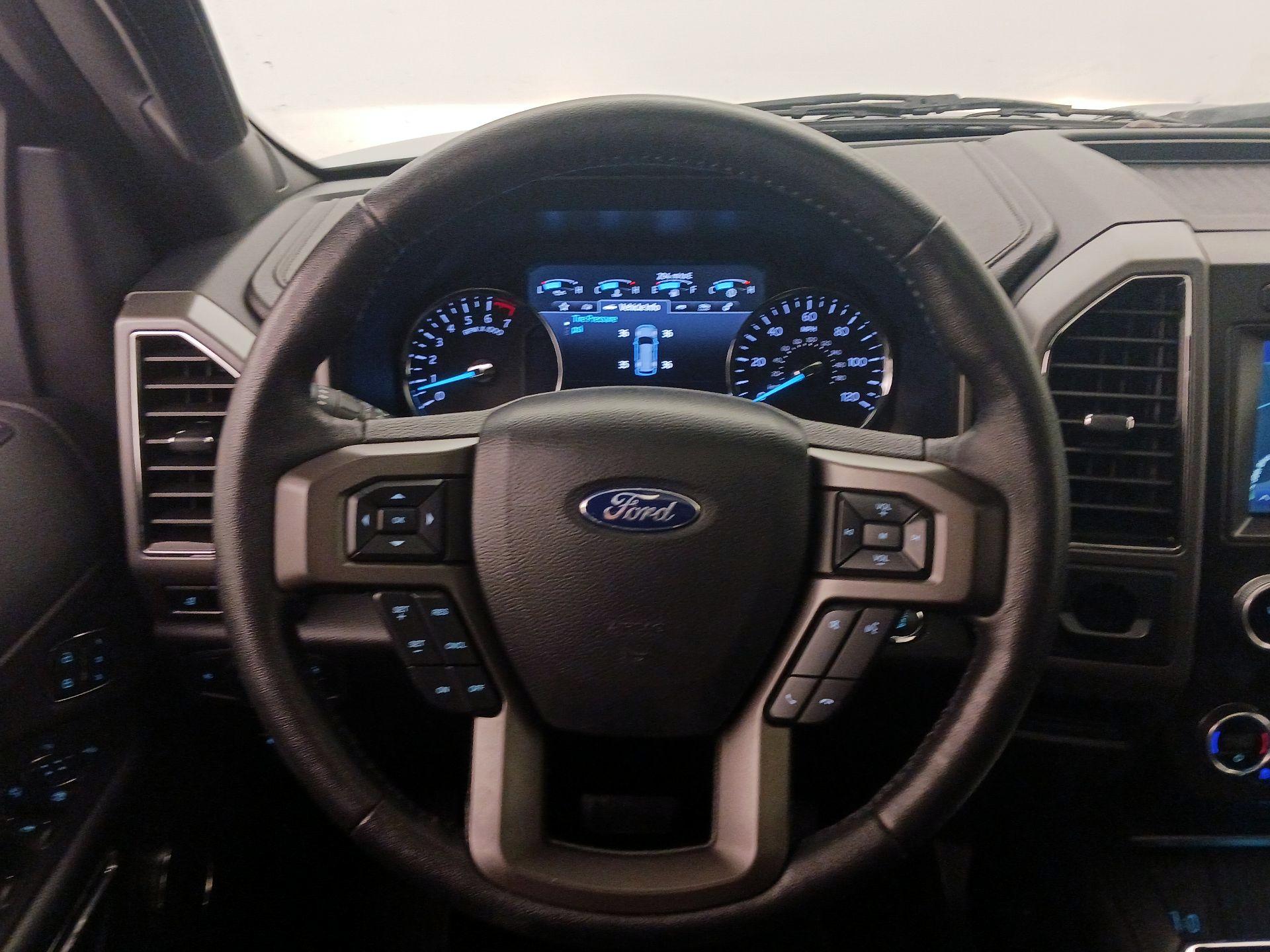 Thumbnail: 2020 Ford Expedition - 10