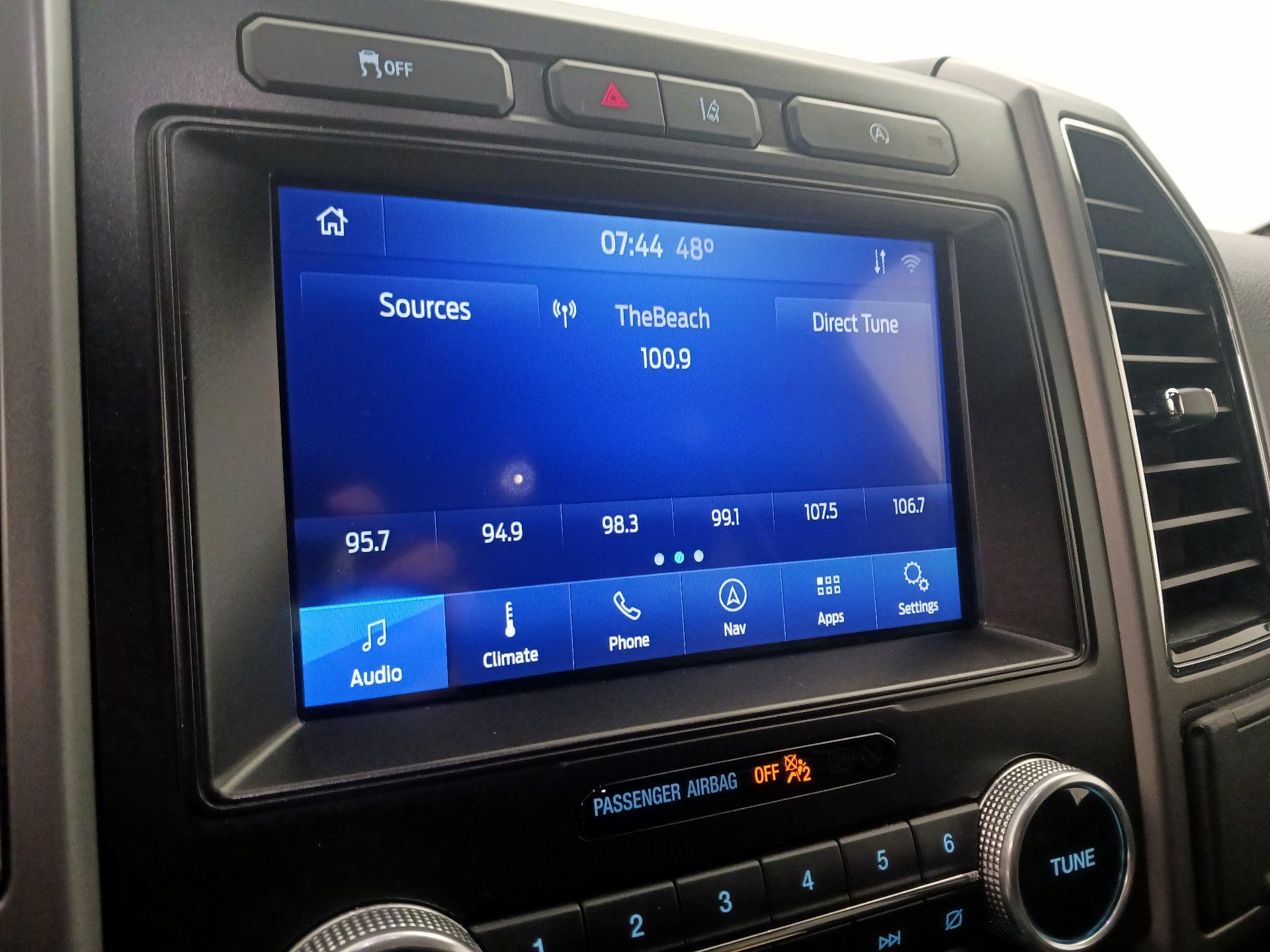 Thumbnail: 2020 Ford Expedition - 16