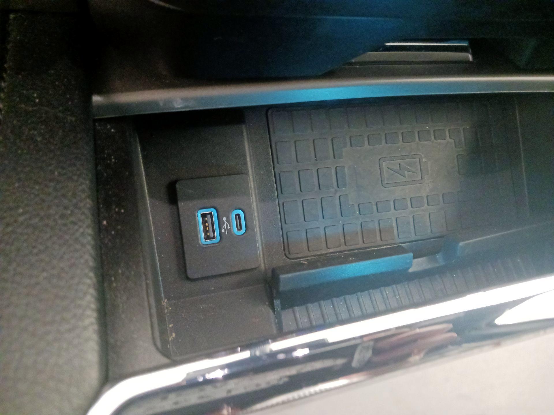 Thumbnail: 2020 Ford Expedition - 19