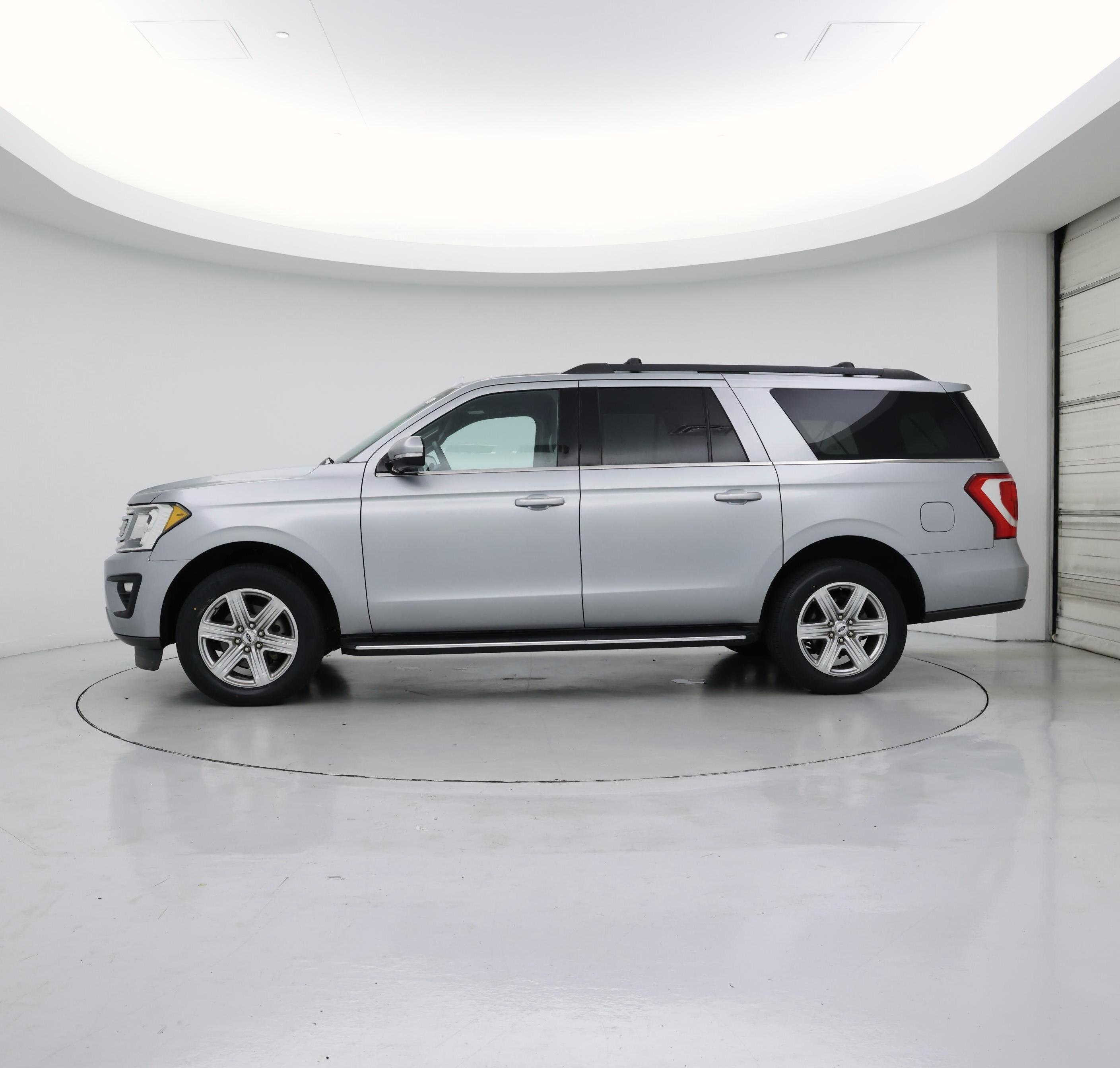 Thumbnail: 2020 Ford Expedition - 3