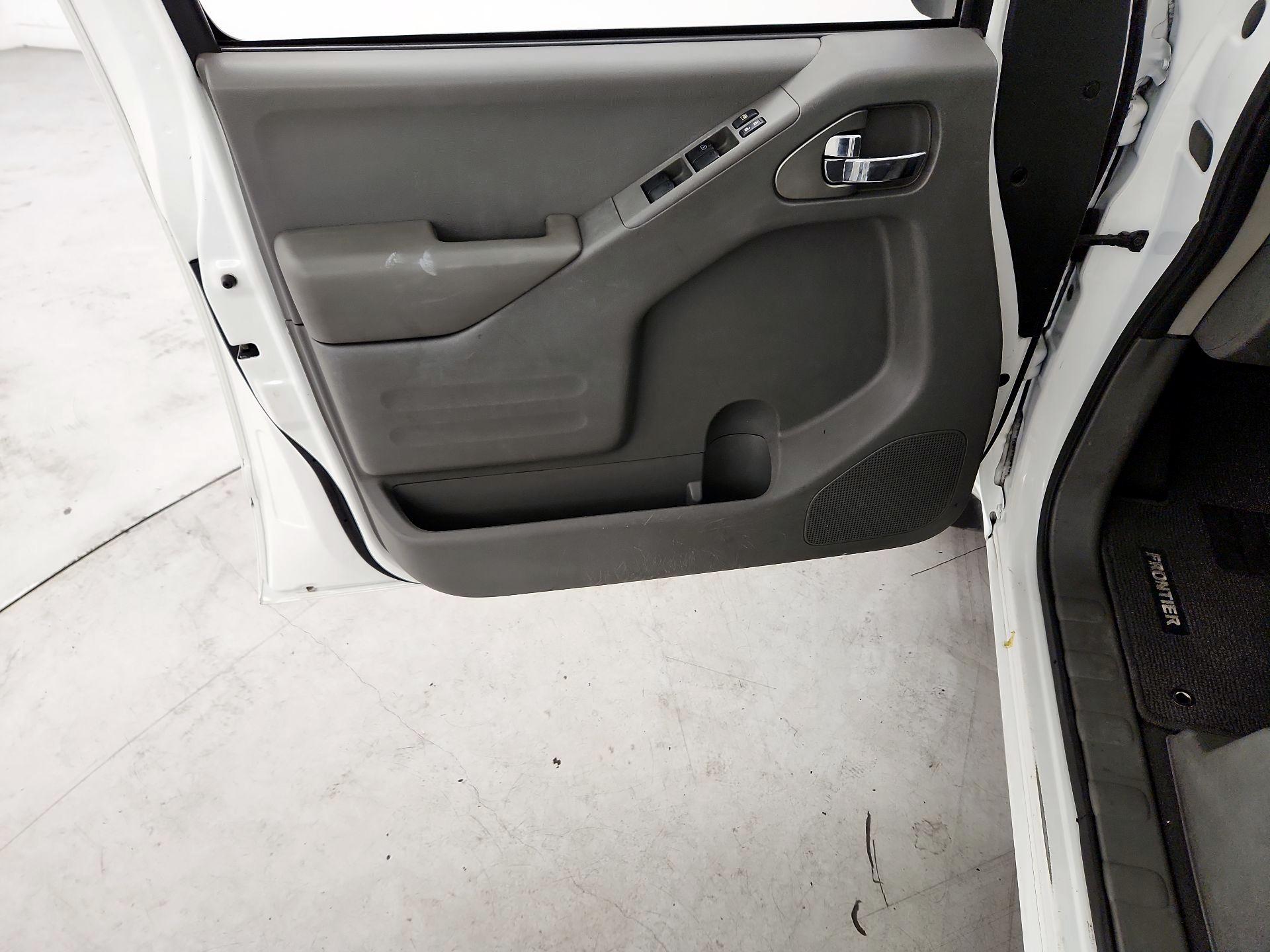 Thumbnail: 2021 Nissan Frontier - 12