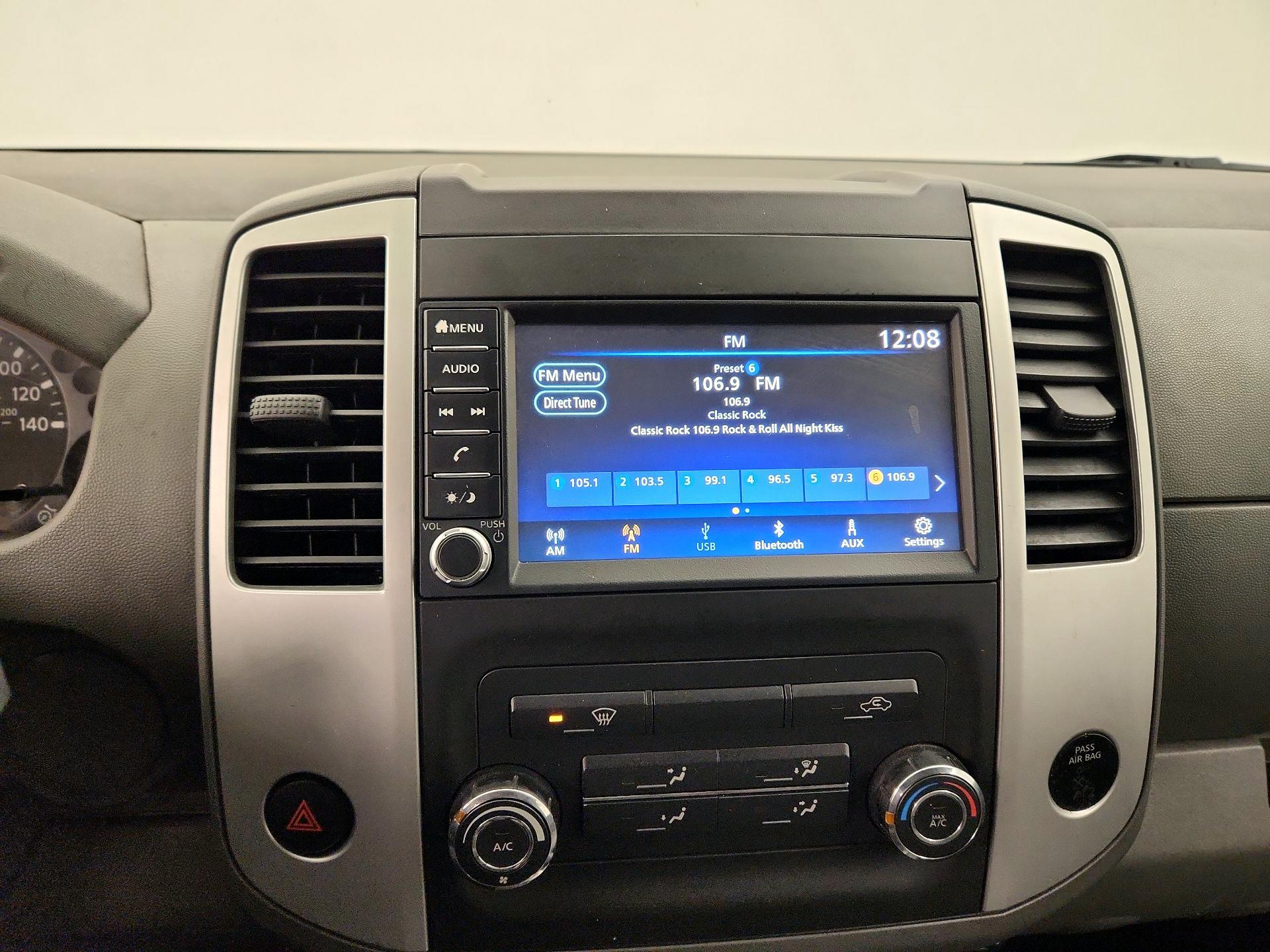 Thumbnail: 2021 Nissan Frontier - 15