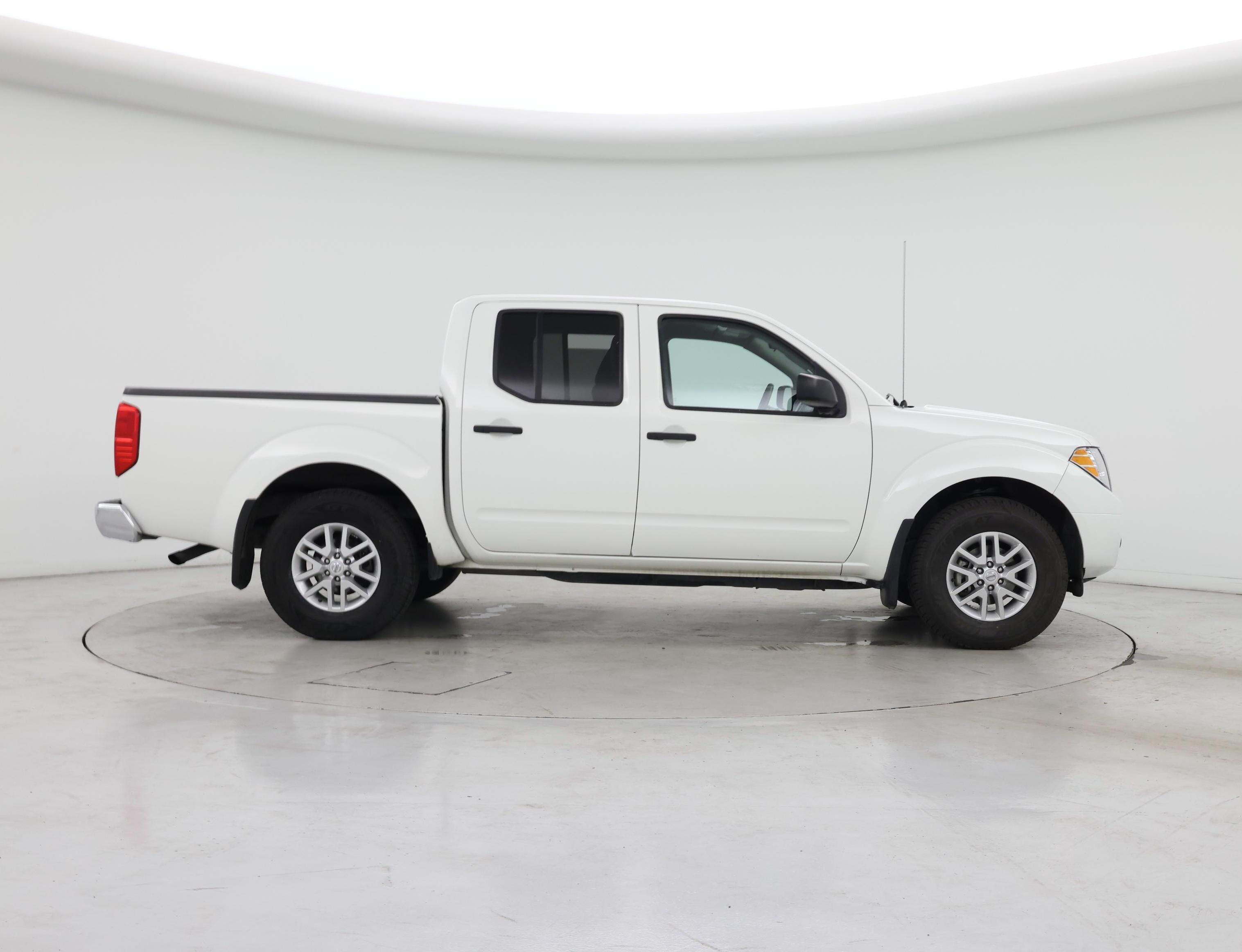 Thumbnail: 2021 Nissan Frontier - 7