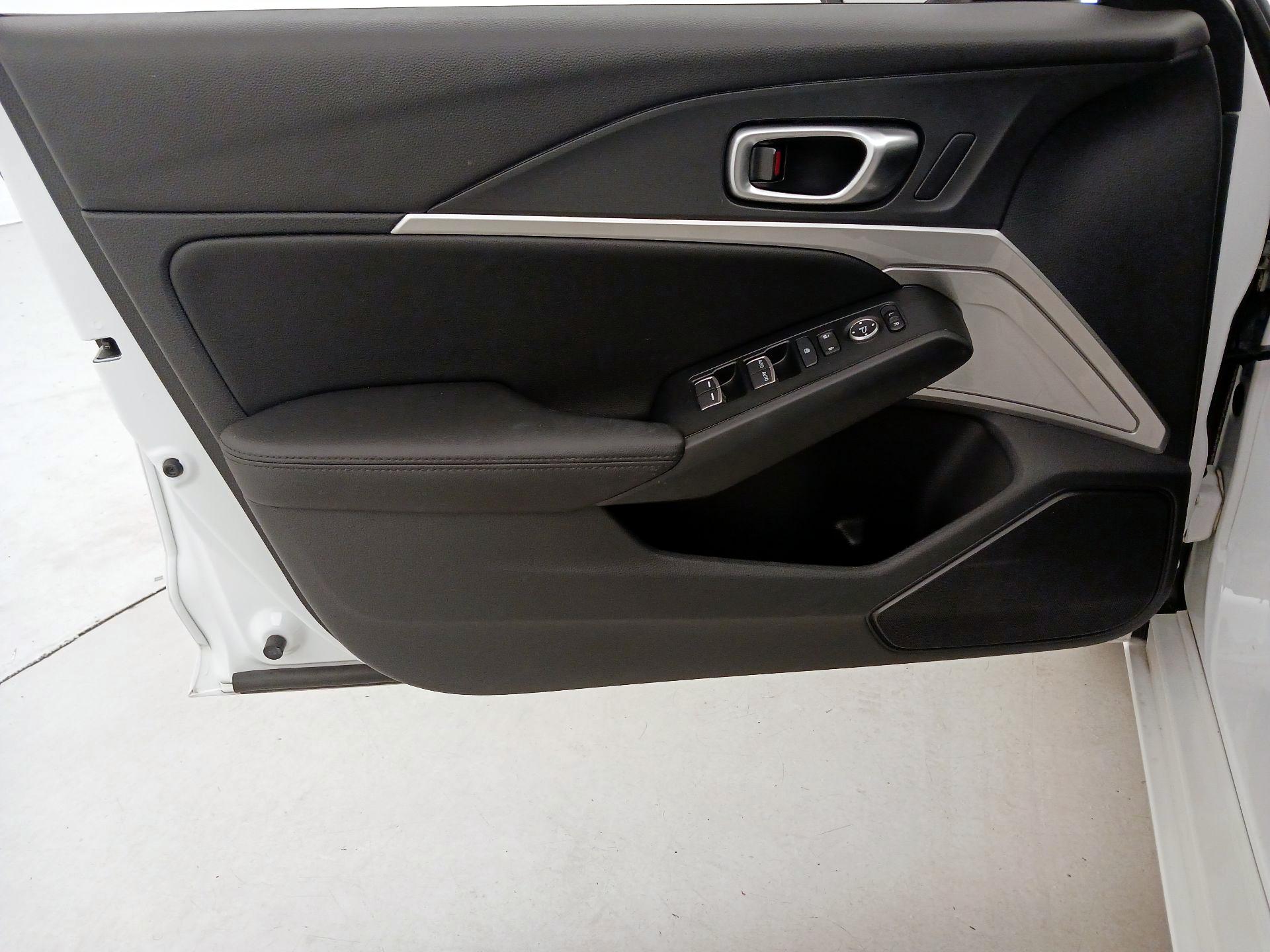 Thumbnail: 2024 Acura Integra - 12